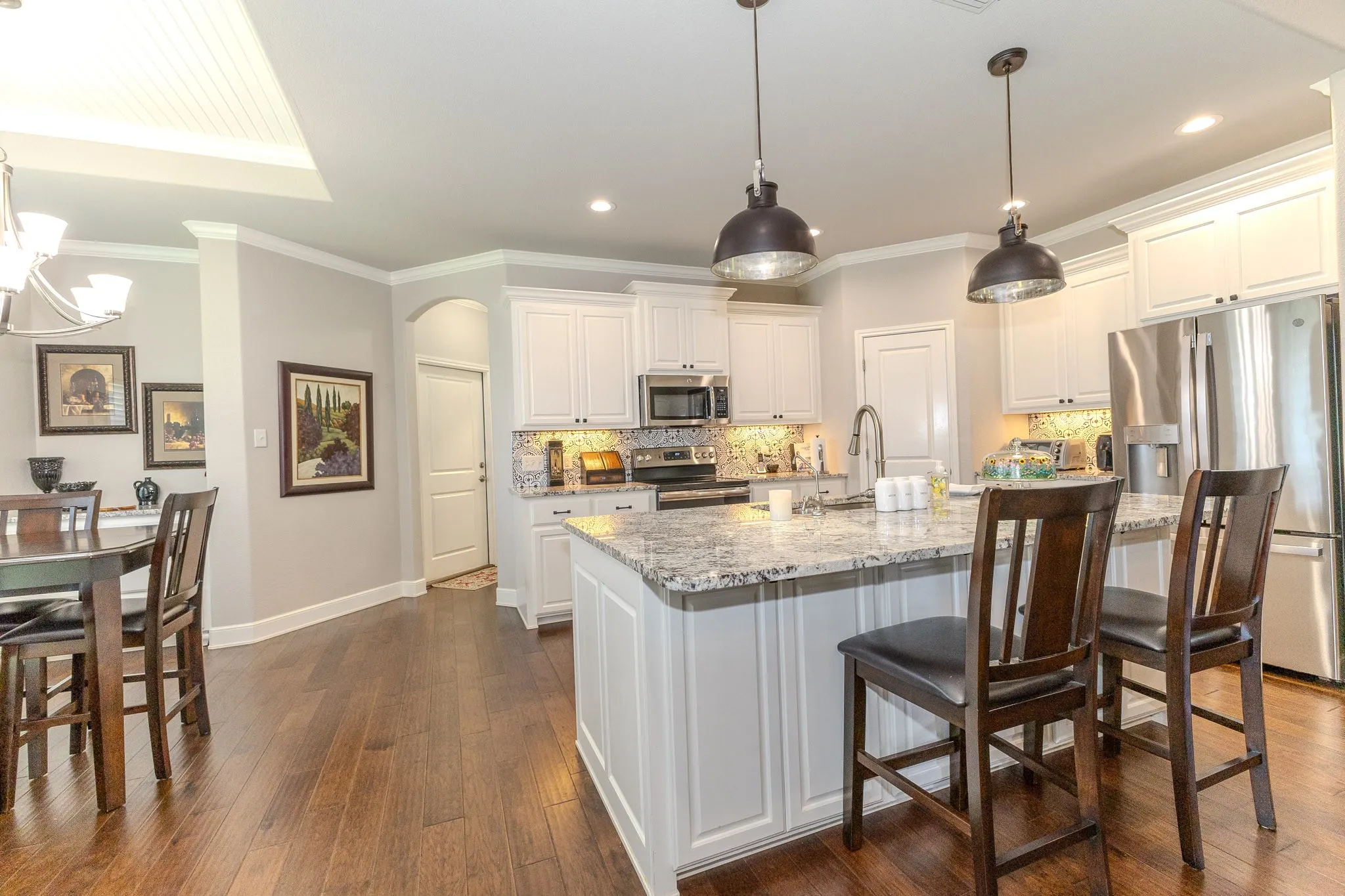 Single Family Residence For Sale in Taylor County , 374 Brazos Drive, Abilene, Texas 79602, 4 Bedroom, 2 Bathroom, 2 Garage spaces, 1,971 Sqft, built in 2017, mls#21336563, Real Estate Agent in Abilene, Homes For Sale in Taylor county, Homes For Sale in Abilene, Realtor in Abilene Texas, Real Estate Brokerage Independent Realty Texas, Luminita Cordes Realtor