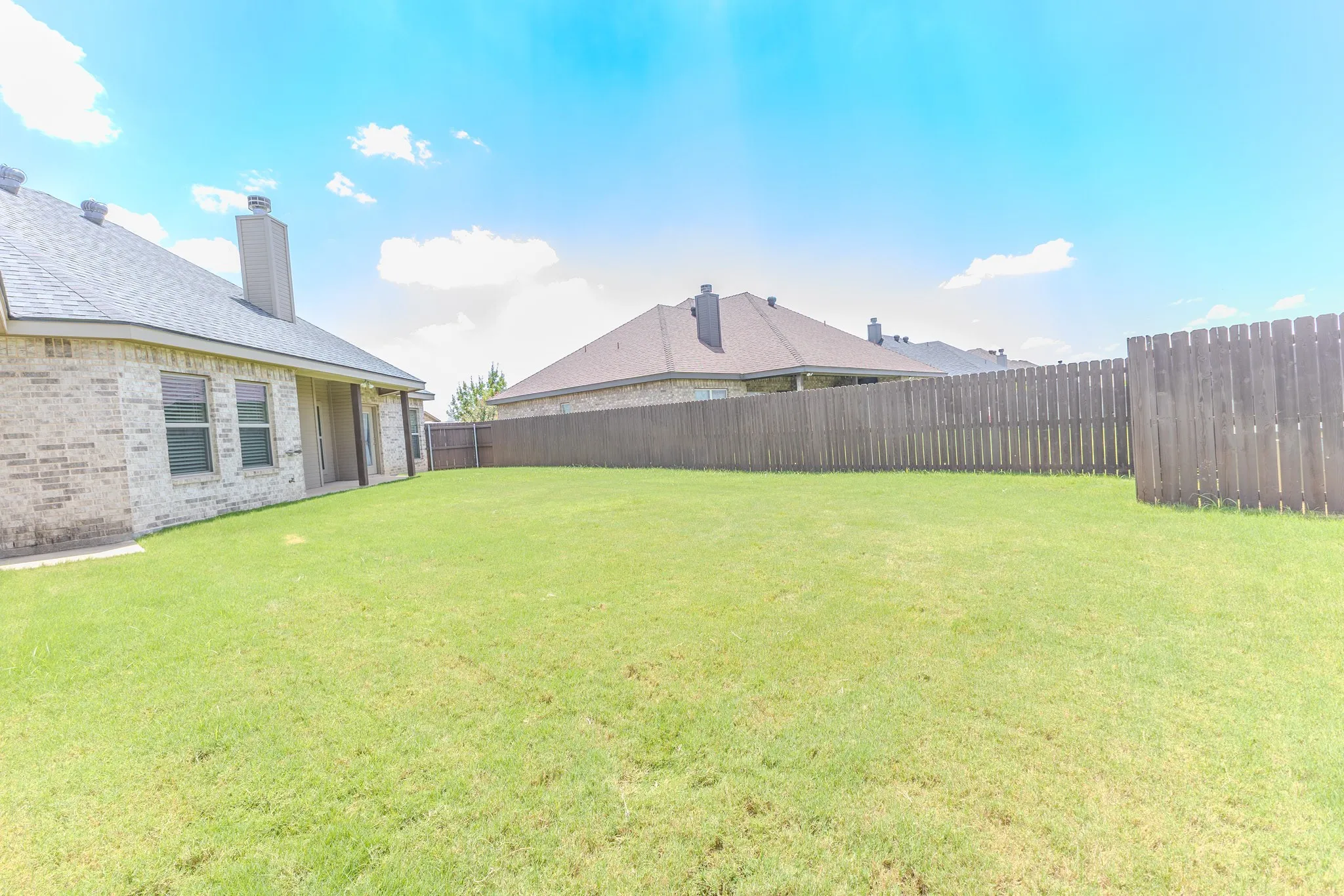 Single Family Residence For Sale in Taylor County , 374 Brazos Drive, Abilene, Texas 79602, 4 Bedroom, 2 Bathroom, 2 Garage spaces, 1,971 Sqft, built in 2017, mls#21336563, Real Estate Agent in Abilene, Homes For Sale in Taylor county, Homes For Sale in Abilene, Realtor in Abilene Texas, Real Estate Brokerage Independent Realty Texas, Luminita Cordes Realtor