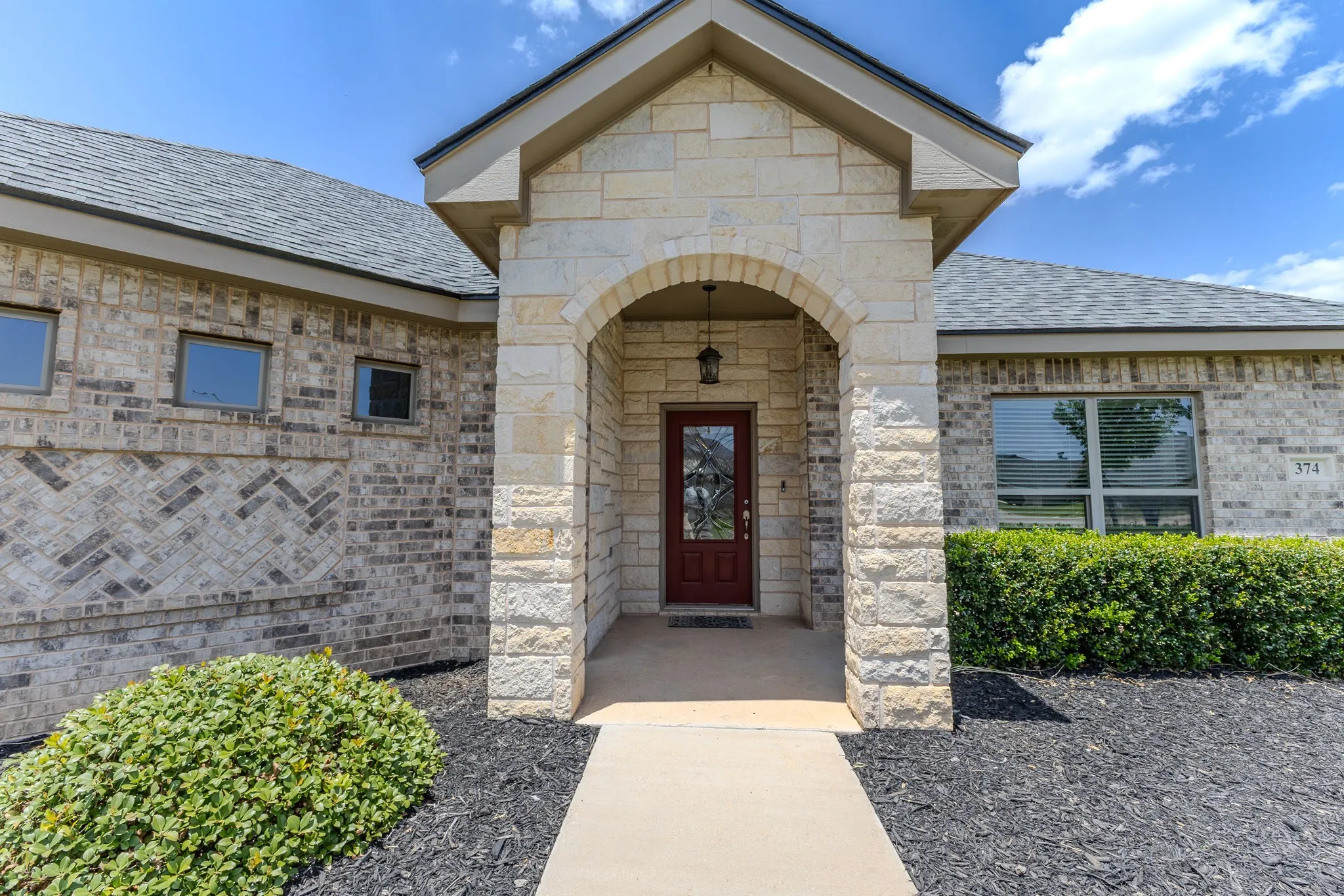 Single Family Residence For Sale in Taylor County , 374 Brazos Drive, Abilene, Texas 79602, 4 Bedroom, 2 Bathroom, 2 Garage spaces, 1,971 Sqft, built in 2017, mls#21336563, Real Estate Agent in Abilene, Homes For Sale in Taylor county, Homes For Sale in Abilene, Realtor in Abilene Texas, Real Estate Brokerage Independent Realty Texas, Luminita Cordes Realtor