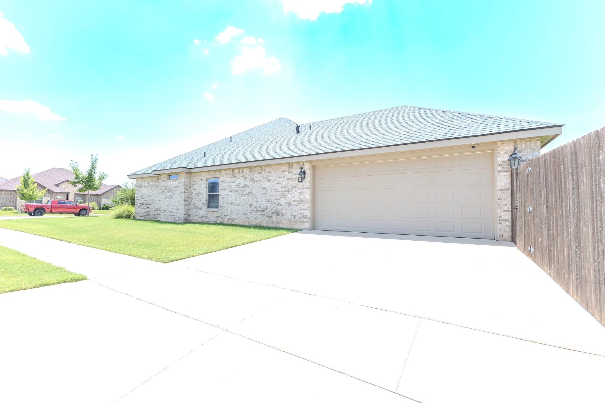Single Family Residence For Sale in Taylor County , 374 Brazos Drive, Abilene, Texas 79602, 4 Bedroom, 2 Bathroom, 2 Garage spaces, 1,971 Sqft, built in 2017, mls#21336563, Real Estate Agent in Abilene, Homes For Sale in Taylor county, Homes For Sale in Abilene, Realtor in Abilene Texas, Real Estate Brokerage Independent Realty Texas, Luminita Cordes Realtor
