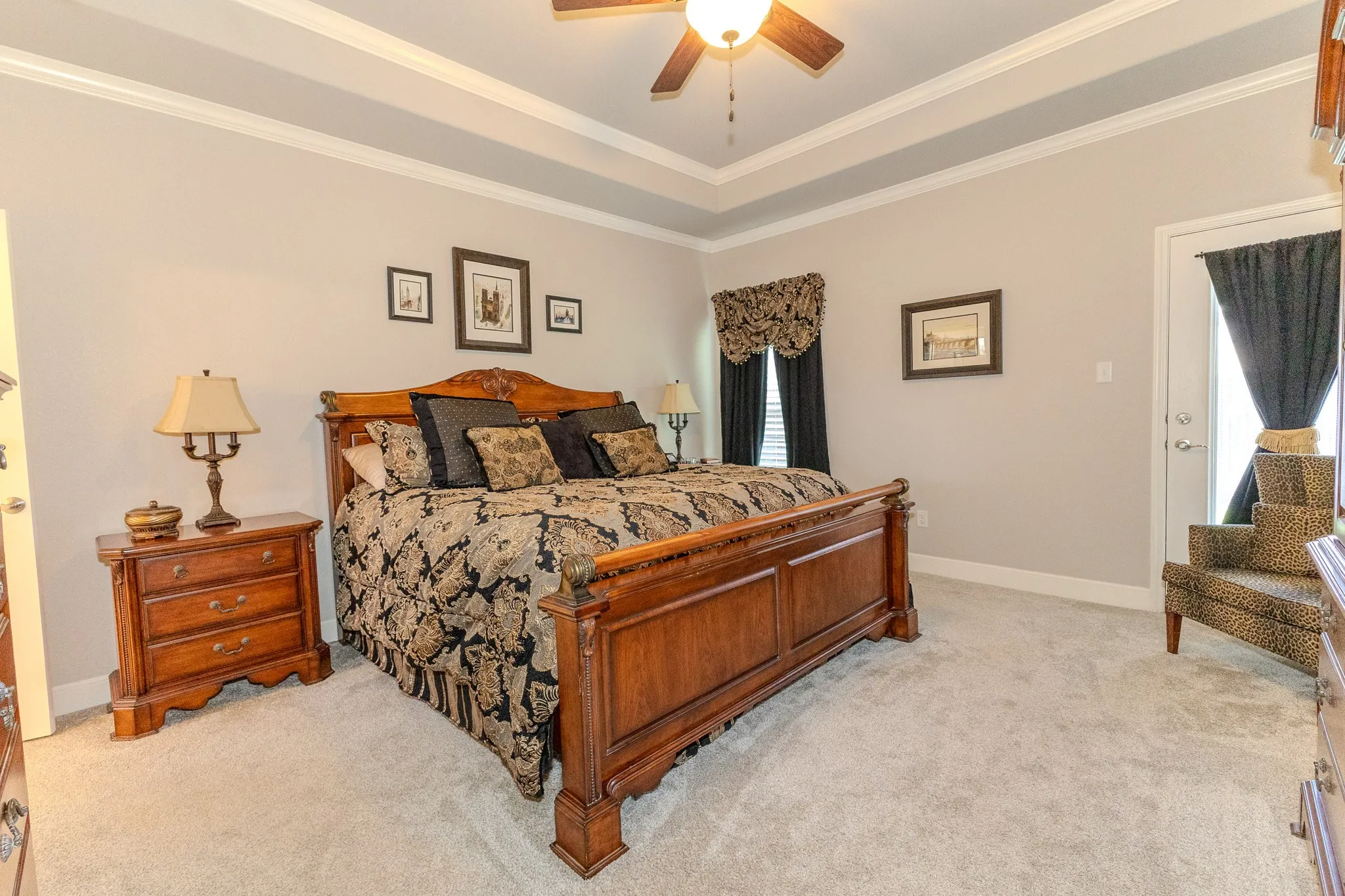 Single Family Residence For Sale in Taylor County , 374 Brazos Drive, Abilene, Texas 79602, 4 Bedroom, 2 Bathroom, 2 Garage spaces, 1,971 Sqft, built in 2017, mls#21336563, Real Estate Agent in Abilene, Homes For Sale in Taylor county, Homes For Sale in Abilene, Realtor in Abilene Texas, Real Estate Brokerage Independent Realty Texas, Luminita Cordes Realtor