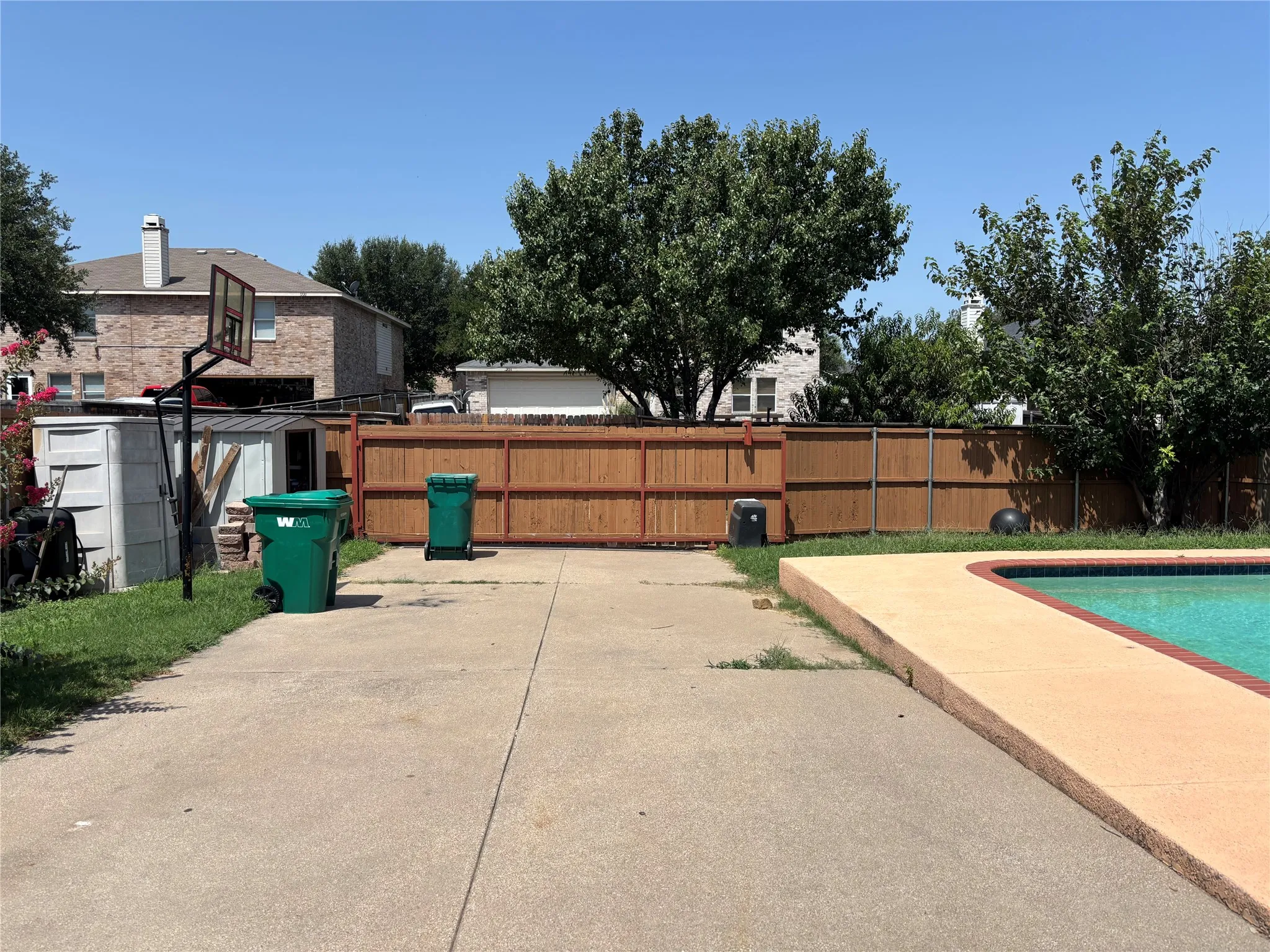 Single Family Residence For Sale in Dallas County , 1229 Longleaf Drive, Cedar Hill, Texas 75104, 5 Bedroom, 3 Bathroom, 2 Garage spaces, 3,648 Sqft, built in 2002, mls#21336575, Real Estate Agent in Cedar Hill, Homes For Sale in Dallas county, Homes For Sale in Cedar Hill, Realtor in Cedar Hill Texas, Real Estate Brokerage Independent Realty Texas, Luminita Cordes Realtor