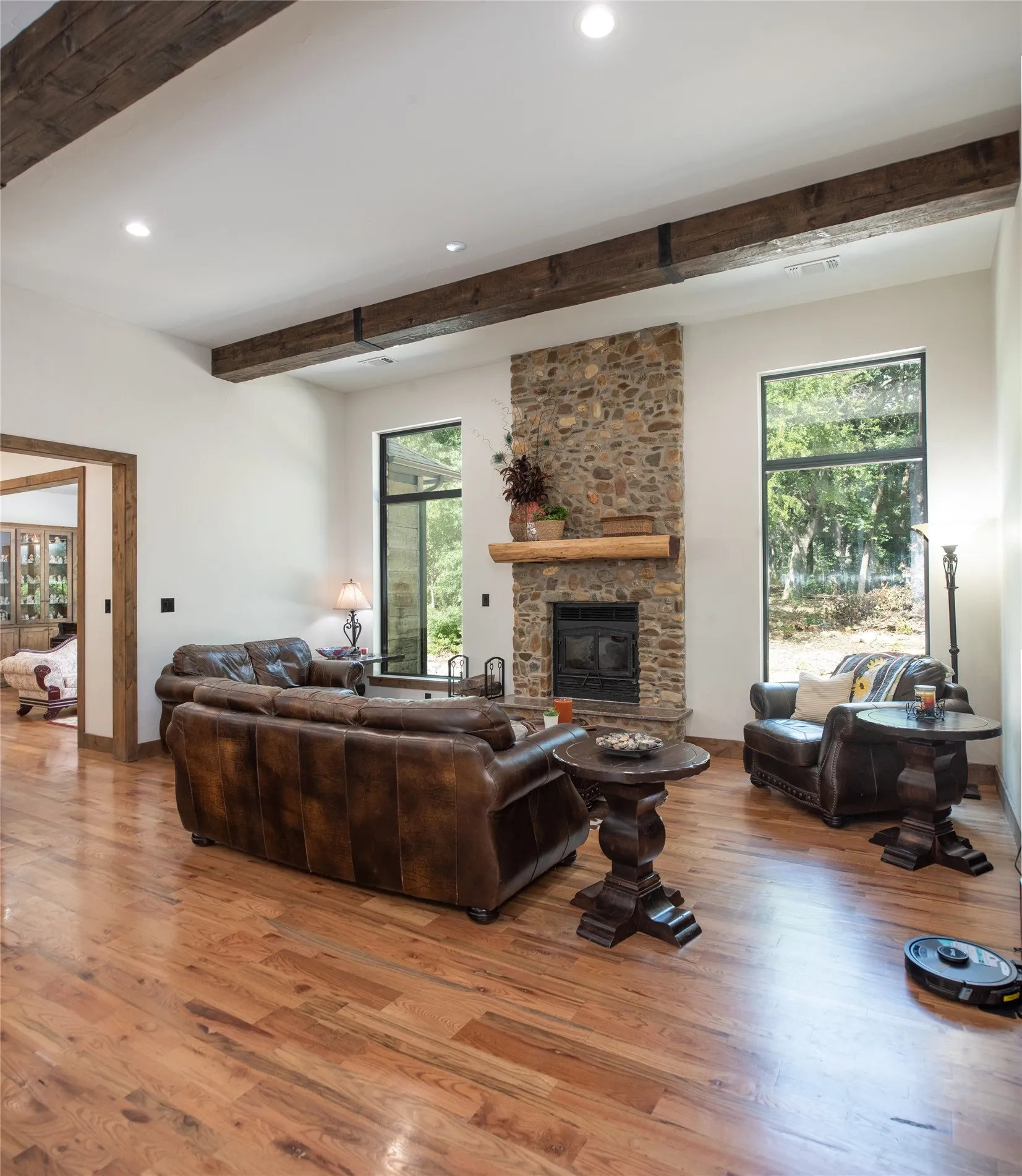 Single Family Residence For Sale in Grayson County , 328 Wolf Front Road, Van Alstyne, Texas 75495, 3 Bedroom, 3 Bathroom, 3 Garage spaces, 4,528 Sqft, built in 2023, mls#21334690, Real Estate Agent in Van Alstyne, Homes For Sale in Grayson county, Homes For Sale in Van Alstyne, Realtor in Van Alstyne Texas, Real Estate Brokerage Independent Realty Texas, Luminita Cordes Realtor