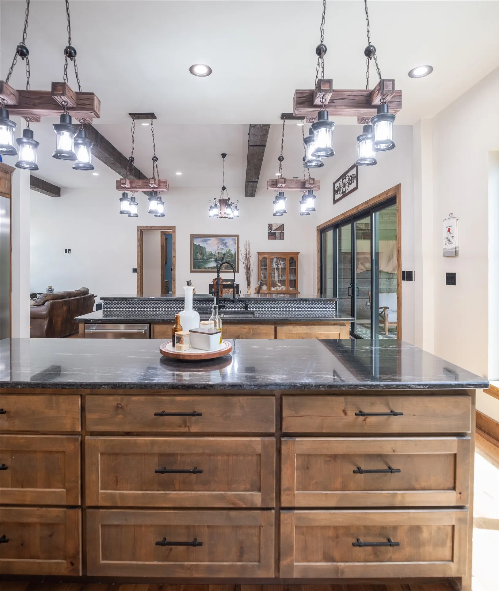 Single Family Residence For Sale in Grayson County , 328 Wolf Front Road, Van Alstyne, Texas 75495, 3 Bedroom, 3 Bathroom, 3 Garage spaces, 4,528 Sqft, built in 2023, mls#21334690, Real Estate Agent in Van Alstyne, Homes For Sale in Grayson county, Homes For Sale in Van Alstyne, Realtor in Van Alstyne Texas, Real Estate Brokerage Independent Realty Texas, Luminita Cordes Realtor