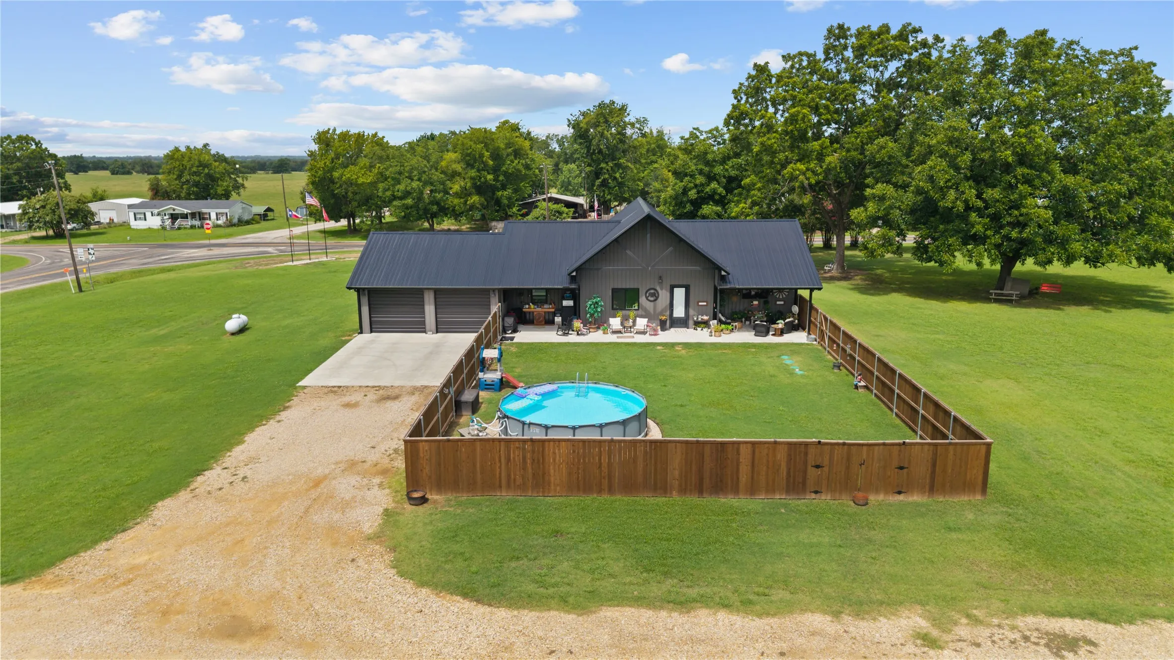 Single Family Residence For Sale in Lamar County , 7122 Farm Road 1499, Sumner, Texas 75486, 3 Bedroom, 3 Bathroom, 2 Garage spaces, 2,712 Sqft, built in 2025, mls#21336060, Real Estate Agent in Sumner, Homes For Sale in Lamar county, Homes For Sale in Sumner, Realtor in Sumner Texas, Real Estate Brokerage Independent Realty Texas, Luminita Cordes Realtor