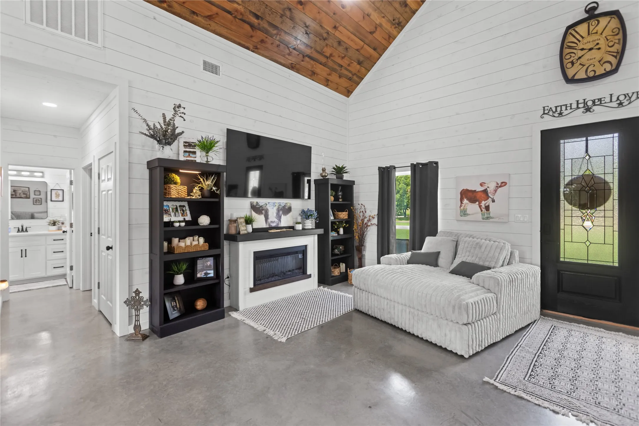 Single Family Residence For Sale in Lamar County , 7122 Farm Road 1499, Sumner, Texas 75486, 3 Bedroom, 3 Bathroom, 2 Garage spaces, 2,712 Sqft, built in 2025, mls#21336060, Real Estate Agent in Sumner, Homes For Sale in Lamar county, Homes For Sale in Sumner, Realtor in Sumner Texas, Real Estate Brokerage Independent Realty Texas, Luminita Cordes Realtor