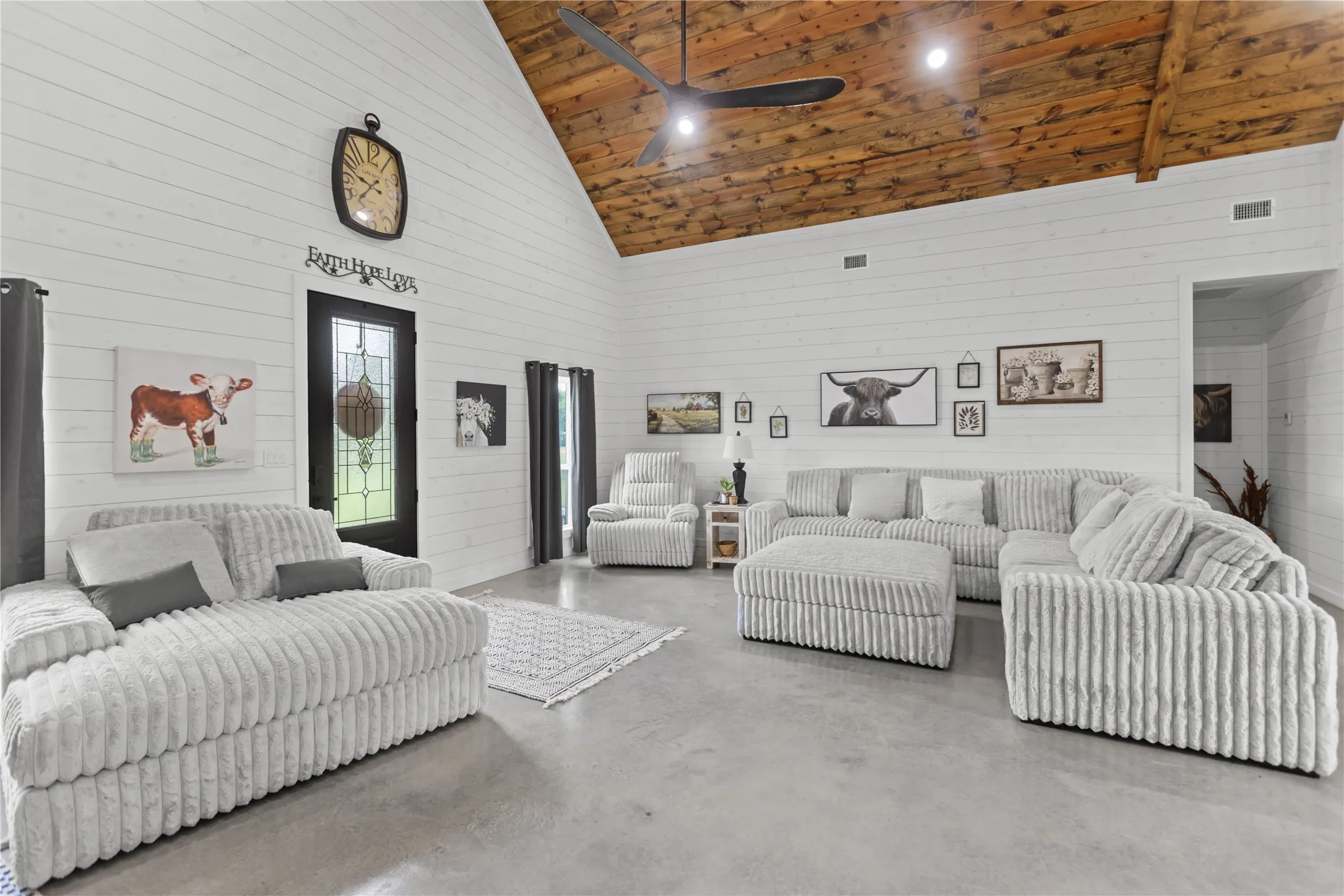 Single Family Residence For Sale in Lamar County , 7122 Farm Road 1499, Sumner, Texas 75486, 3 Bedroom, 3 Bathroom, 2 Garage spaces, 2,712 Sqft, built in 2025, mls#21336060, Real Estate Agent in Sumner, Homes For Sale in Lamar county, Homes For Sale in Sumner, Realtor in Sumner Texas, Real Estate Brokerage Independent Realty Texas, Luminita Cordes Realtor