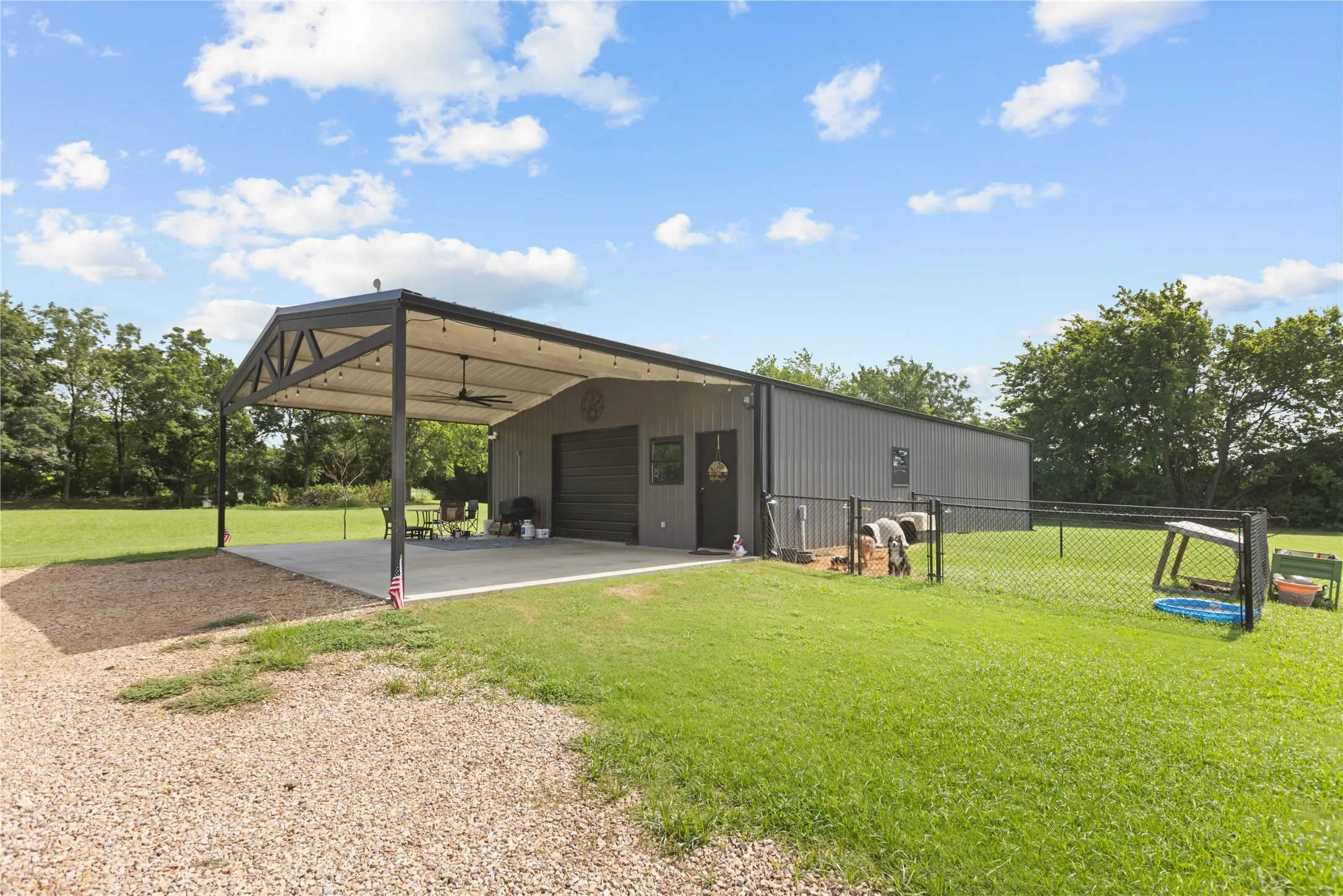 Single Family Residence For Sale in Lamar County , 7122 Farm Road 1499, Sumner, Texas 75486, 3 Bedroom, 3 Bathroom, 2 Garage spaces, 2,712 Sqft, built in 2025, mls#21336060, Real Estate Agent in Sumner, Homes For Sale in Lamar county, Homes For Sale in Sumner, Realtor in Sumner Texas, Real Estate Brokerage Independent Realty Texas, Luminita Cordes Realtor