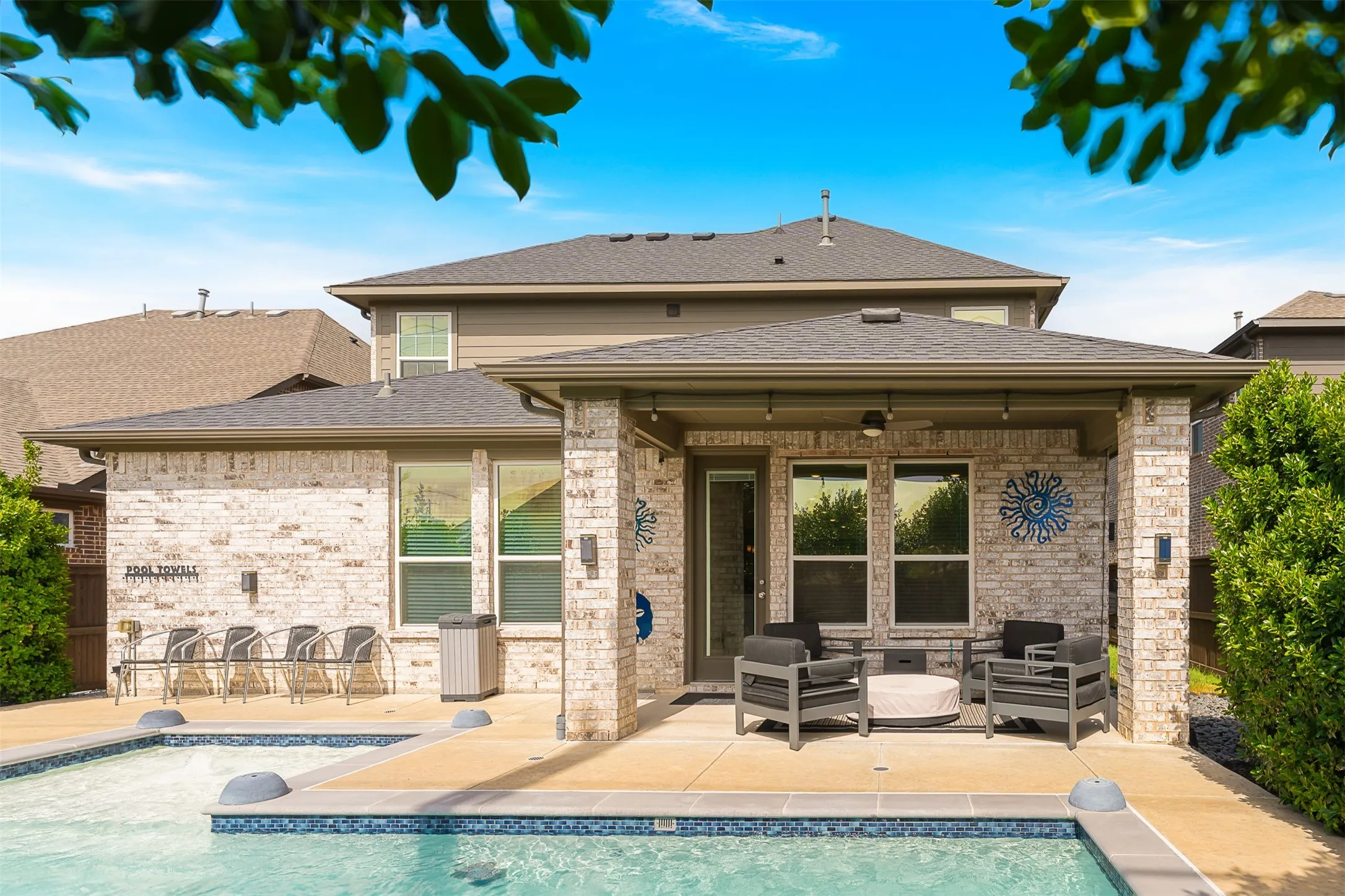 Single Family Residence For Sale in Collin County , 5825 Liberty Hill Drive, Mc Kinney, Texas 75070, 3 Bedroom, 3 Bathroom, 2 Garage spaces, 2,244 Sqft, built in 2019, mls#21335909, Real Estate Agent in Mc Kinney, Homes For Sale in Collin county, Homes For Sale in Mc Kinney, Realtor in Mc Kinney Texas, Real Estate Brokerage Independent Realty Texas, Luminita Cordes Realtor