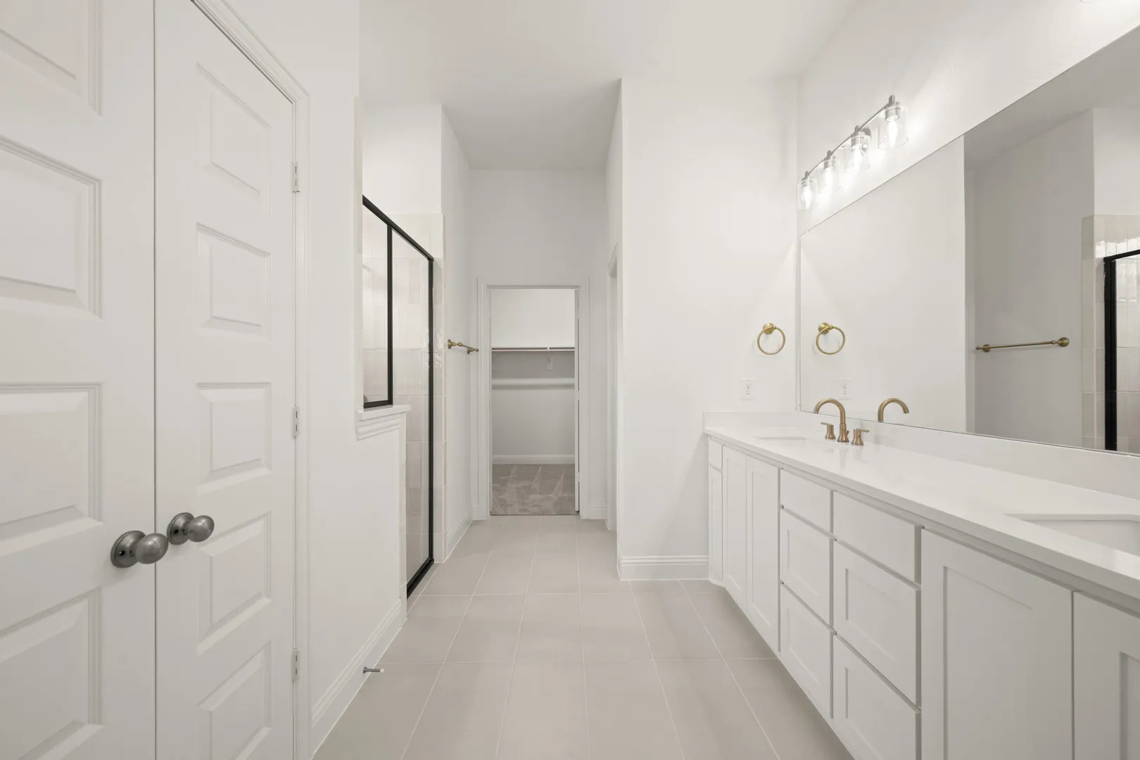 117 Trinity- Primary Suite-3