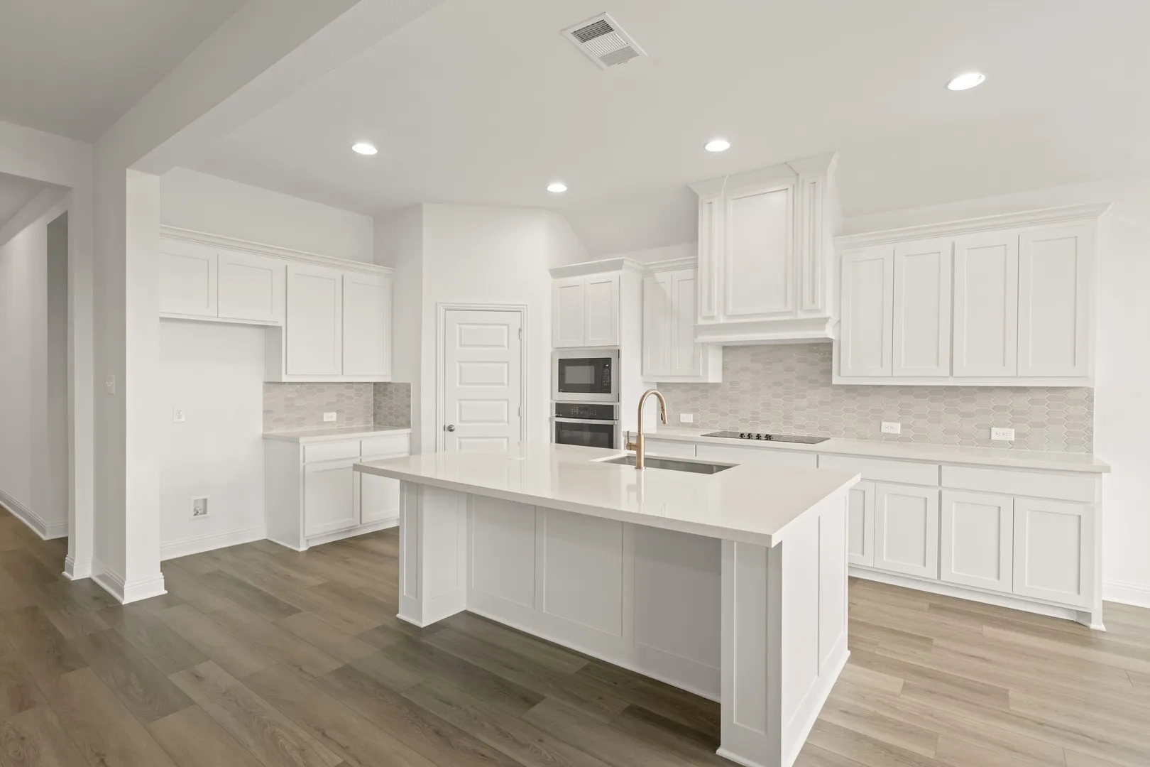 117 Trinity- Kitchen-1