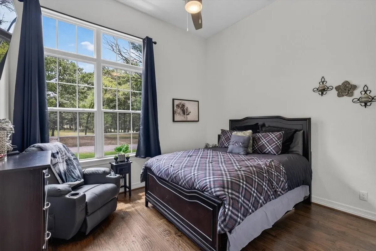 Single Family Residence For Sale in Henderson County , 181 Colonial Drive, Mabank, Texas 75156, 4 Bedroom, 4 Bathroom, 2 Garage spaces, 2,739 Sqft, built in 2022, mls#21336444, Real Estate Agent in Mabank, Homes For Sale in Henderson county, Homes For Sale in Mabank, Realtor in Mabank Texas, Real Estate Brokerage Independent Realty Texas, Luminita Cordes Realtor