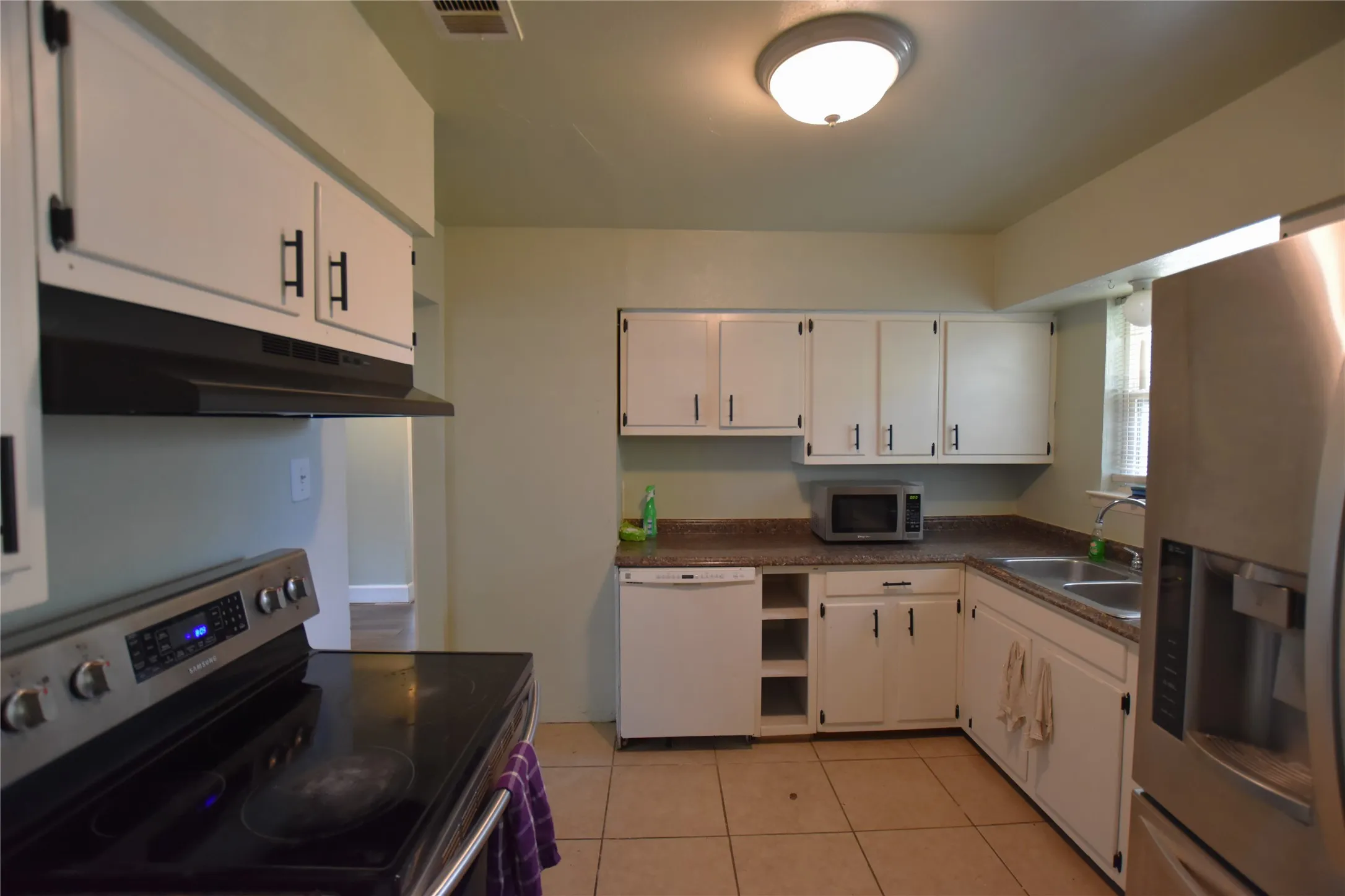 Single Family Residence For Sale in Dallas County , 1718 Summit Street, Mesquite, Texas 75149, 3 Bedroom, 2 Bathroom, 1 Garage spaces, 1,216 Sqft, built in 1959, mls#21336418, Real Estate Agent in Mesquite, Homes For Sale in Dallas county, Homes For Sale in Mesquite, Realtor in Mesquite Texas, Real Estate Brokerage Independent Realty Texas, Luminita Cordes Realtor