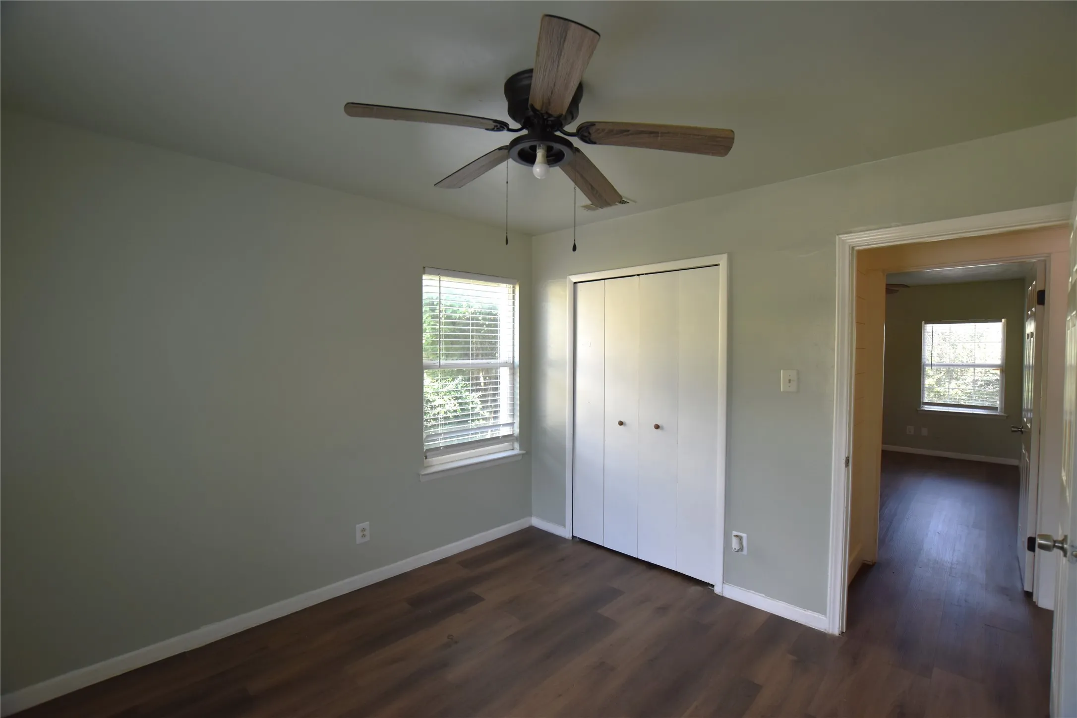Single Family Residence For Sale in Dallas County , 1718 Summit Street, Mesquite, Texas 75149, 3 Bedroom, 2 Bathroom, 1 Garage spaces, 1,216 Sqft, built in 1959, mls#21336418, Real Estate Agent in Mesquite, Homes For Sale in Dallas county, Homes For Sale in Mesquite, Realtor in Mesquite Texas, Real Estate Brokerage Independent Realty Texas, Luminita Cordes Realtor