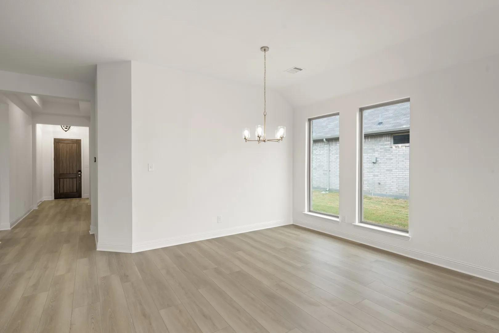 128 Trinity- Dining-1