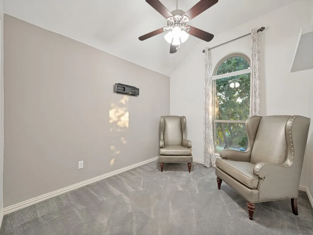 Single Family Residence For Sale in Denton County , 11852 Blackhawk Drive, Frisco, Texas 75033, 4 Bedroom, 3 Bathroom, 2 Garage spaces, 2,631 Sqft, built in 2003, mls#21326687, Real Estate Agent in Frisco, Homes For Sale in Denton county, Homes For Sale in Frisco, Realtor in Frisco Texas, Real Estate Brokerage Independent Realty Texas, Luminita Cordes Realtor