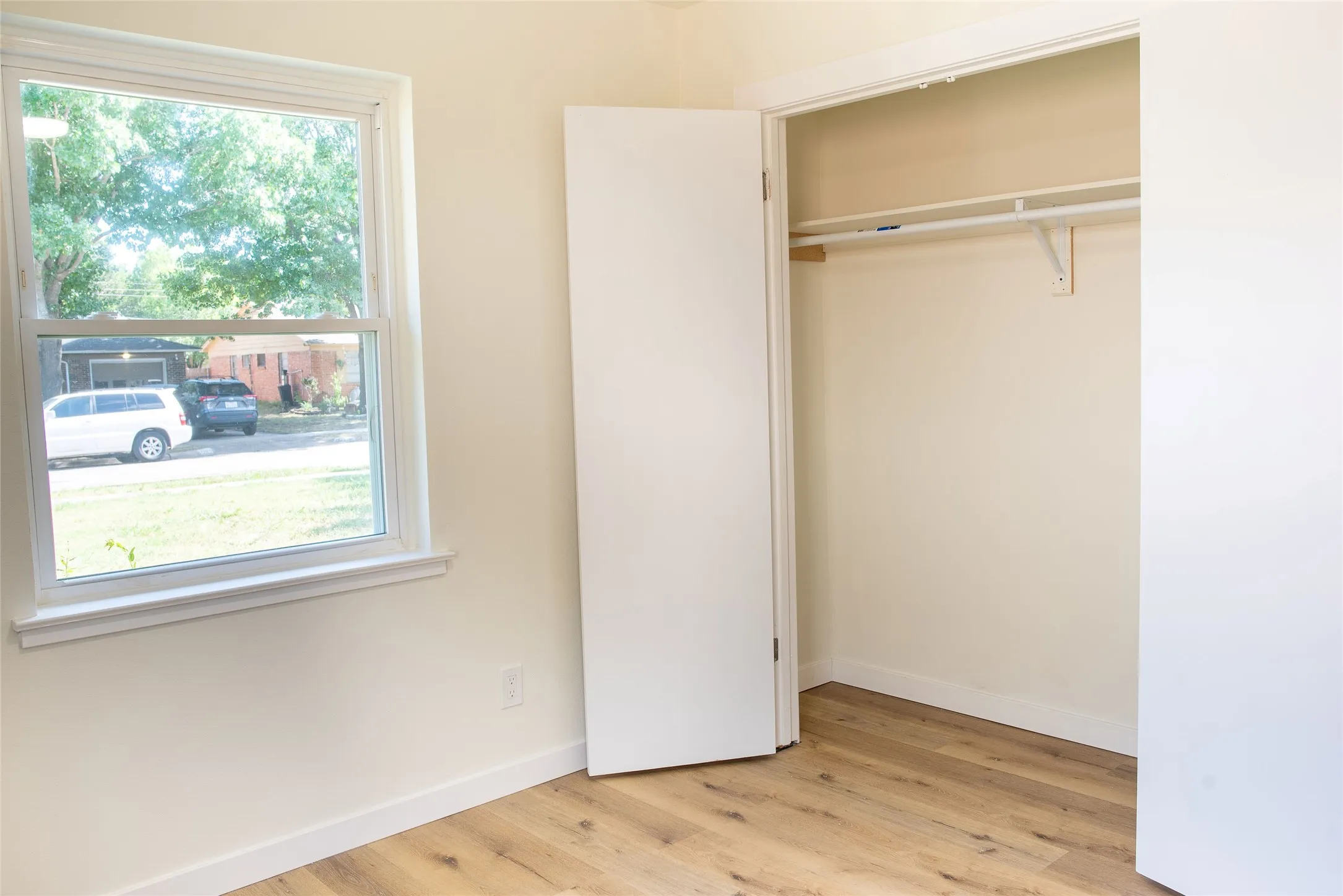 Bedroom 3 Closet