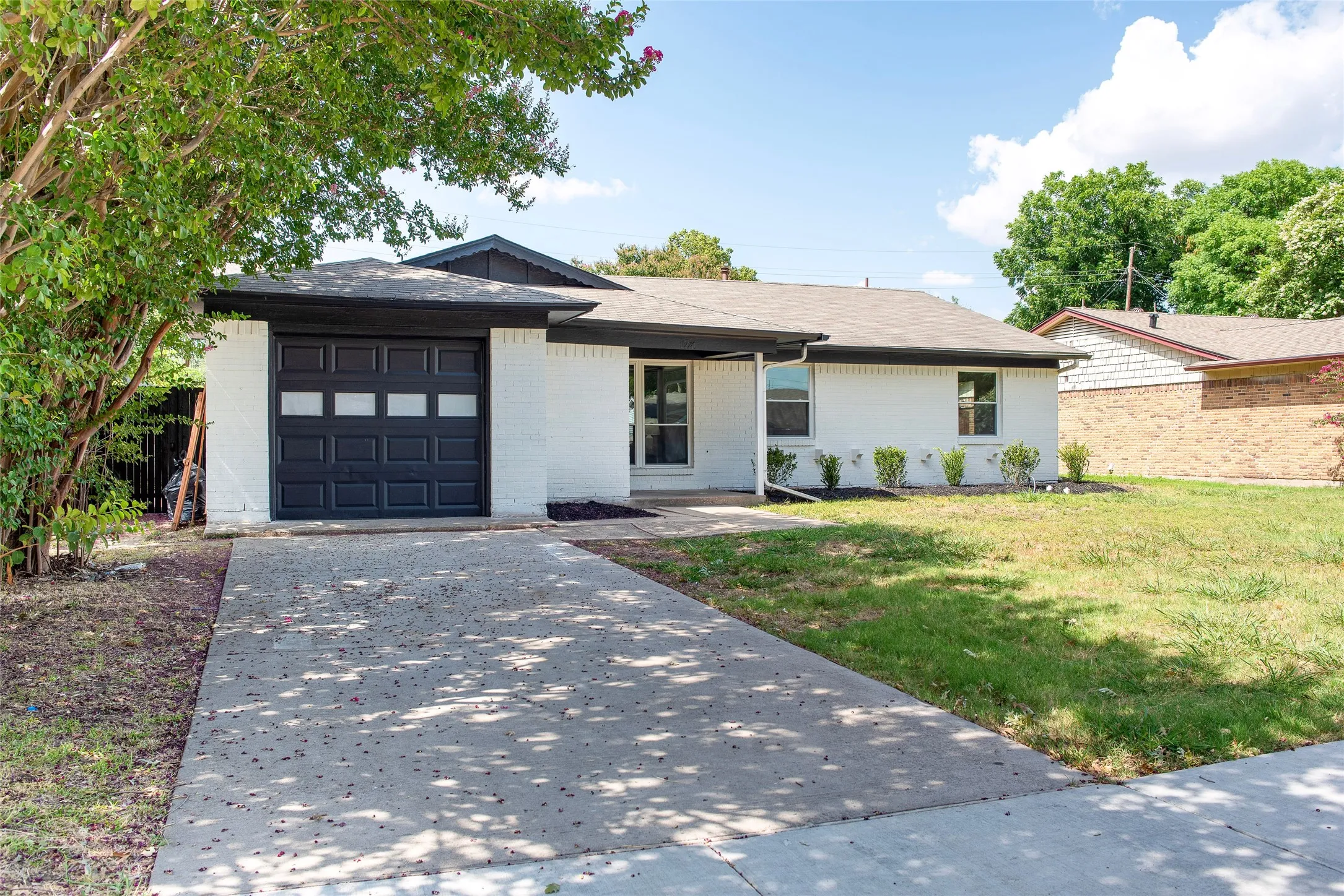 Single Family Residence For Sale in Dallas County , 1224 Dearborn Drive, Richardson, Texas 75080, 3 Bedroom, 3 Bathroom, 1 Garage spaces, 1,511 Sqft, built in 1959, mls#21332102, Real Estate Agent in Richardson, Homes For Sale in Dallas county, Homes For Sale in Richardson, Realtor in Richardson Texas, Real Estate Brokerage Independent Realty Texas, Luminita Cordes Realtor
