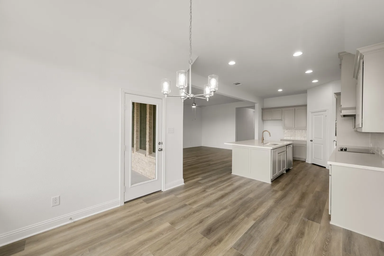144 Trinity- Dining-2