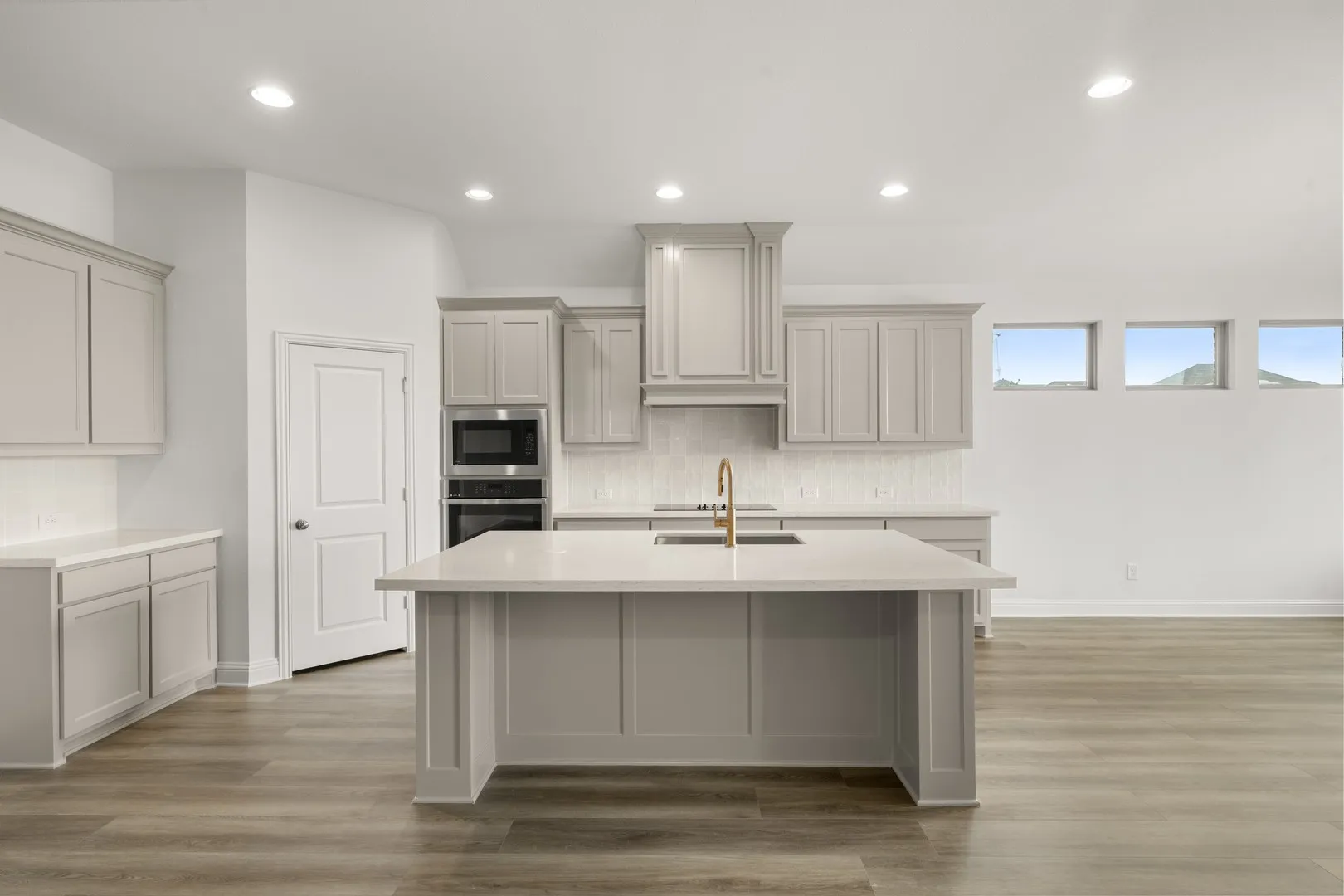 144 Trinity- Kitchen-2
