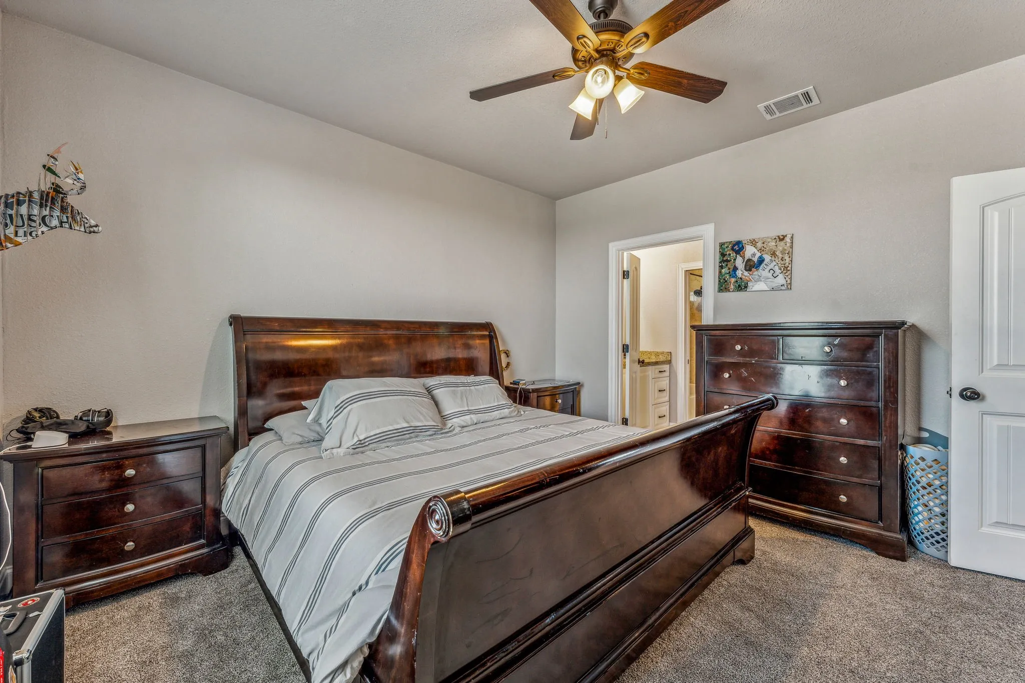 Single Family Residence For Sale in Erath County , 2350 Lakeside Drive, Bluff Dale, Texas 76433, 3 Bedroom, 3 Bathroom, 2 Garage spaces, 2,742 Sqft, built in 2020, mls#21336619, Real Estate Agent in Bluff Dale, Homes For Sale in Erath county, Homes For Sale in Bluff Dale, Realtor in Bluff Dale Texas, Real Estate Brokerage Independent Realty Texas, Luminita Cordes Realtor
