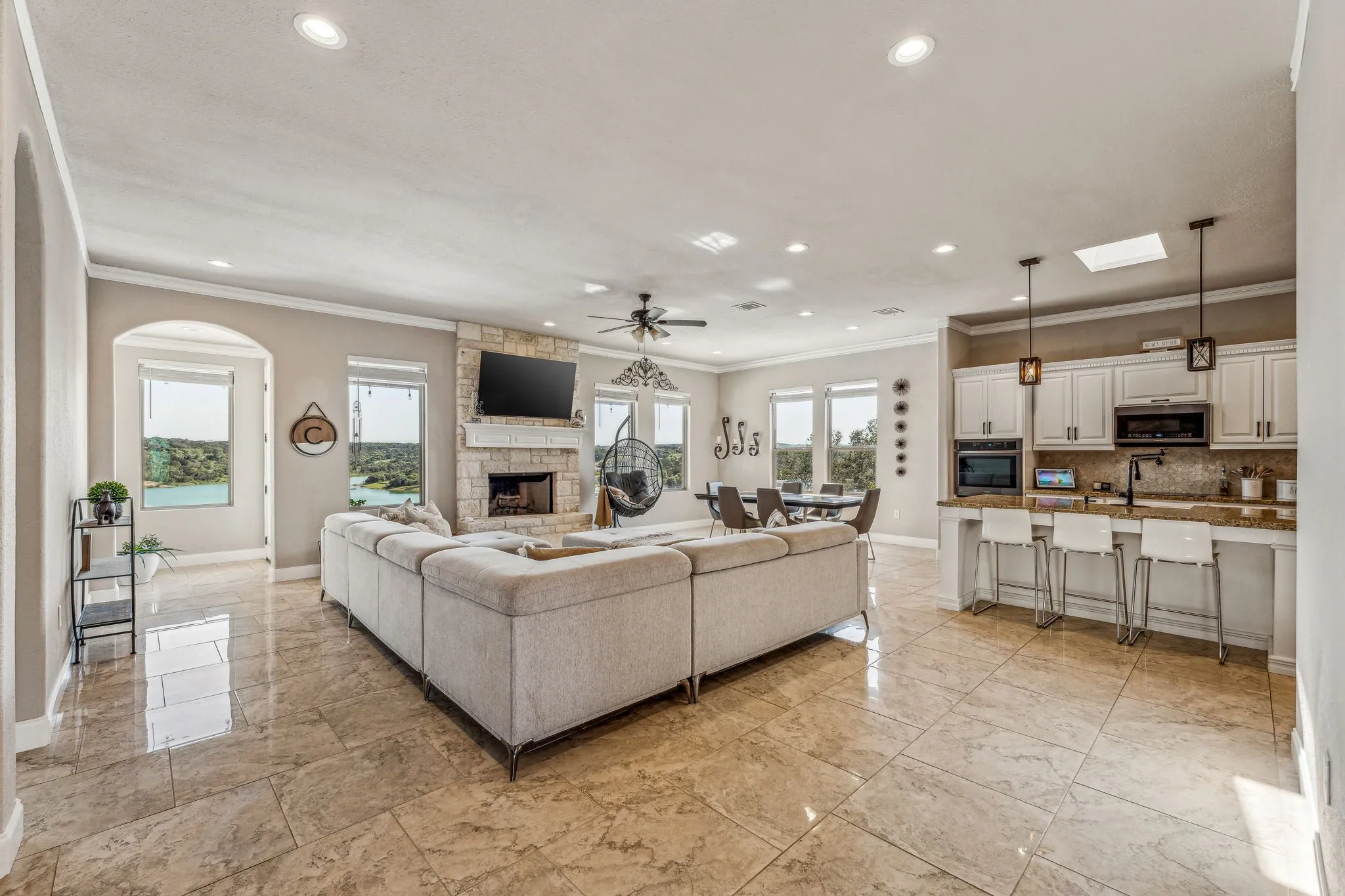 Single Family Residence For Sale in Erath County , 2350 Lakeside Drive, Bluff Dale, Texas 76433, 3 Bedroom, 3 Bathroom, 2 Garage spaces, 2,742 Sqft, built in 2020, mls#21336619, Real Estate Agent in Bluff Dale, Homes For Sale in Erath county, Homes For Sale in Bluff Dale, Realtor in Bluff Dale Texas, Real Estate Brokerage Independent Realty Texas, Luminita Cordes Realtor