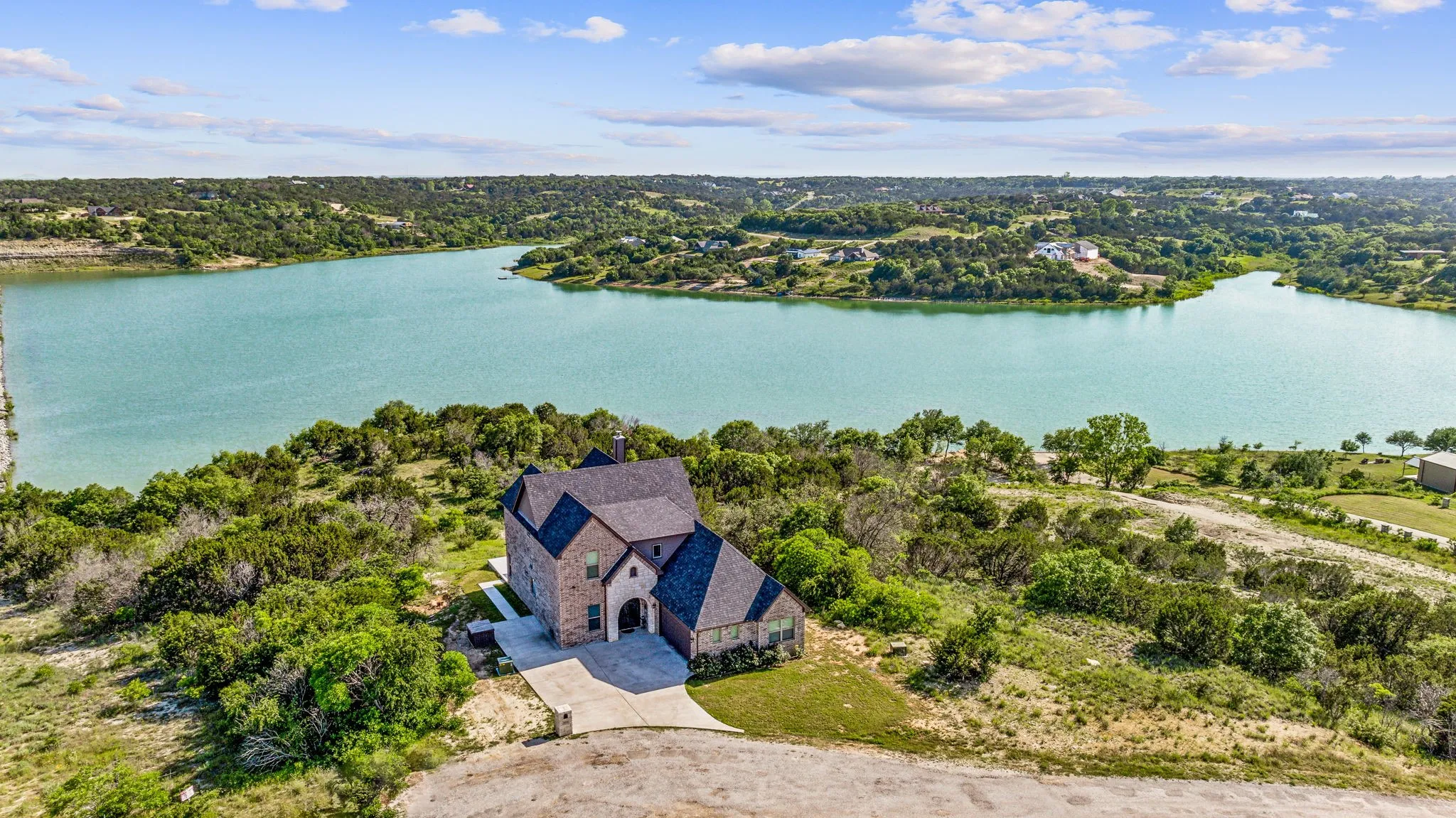 Single Family Residence For Sale in Erath County , 2350 Lakeside Drive, Bluff Dale, Texas 76433, 3 Bedroom, 3 Bathroom, 2 Garage spaces, 2,742 Sqft, built in 2020, mls#21336619, Real Estate Agent in Bluff Dale, Homes For Sale in Erath county, Homes For Sale in Bluff Dale, Realtor in Bluff Dale Texas, Real Estate Brokerage Independent Realty Texas, Luminita Cordes Realtor