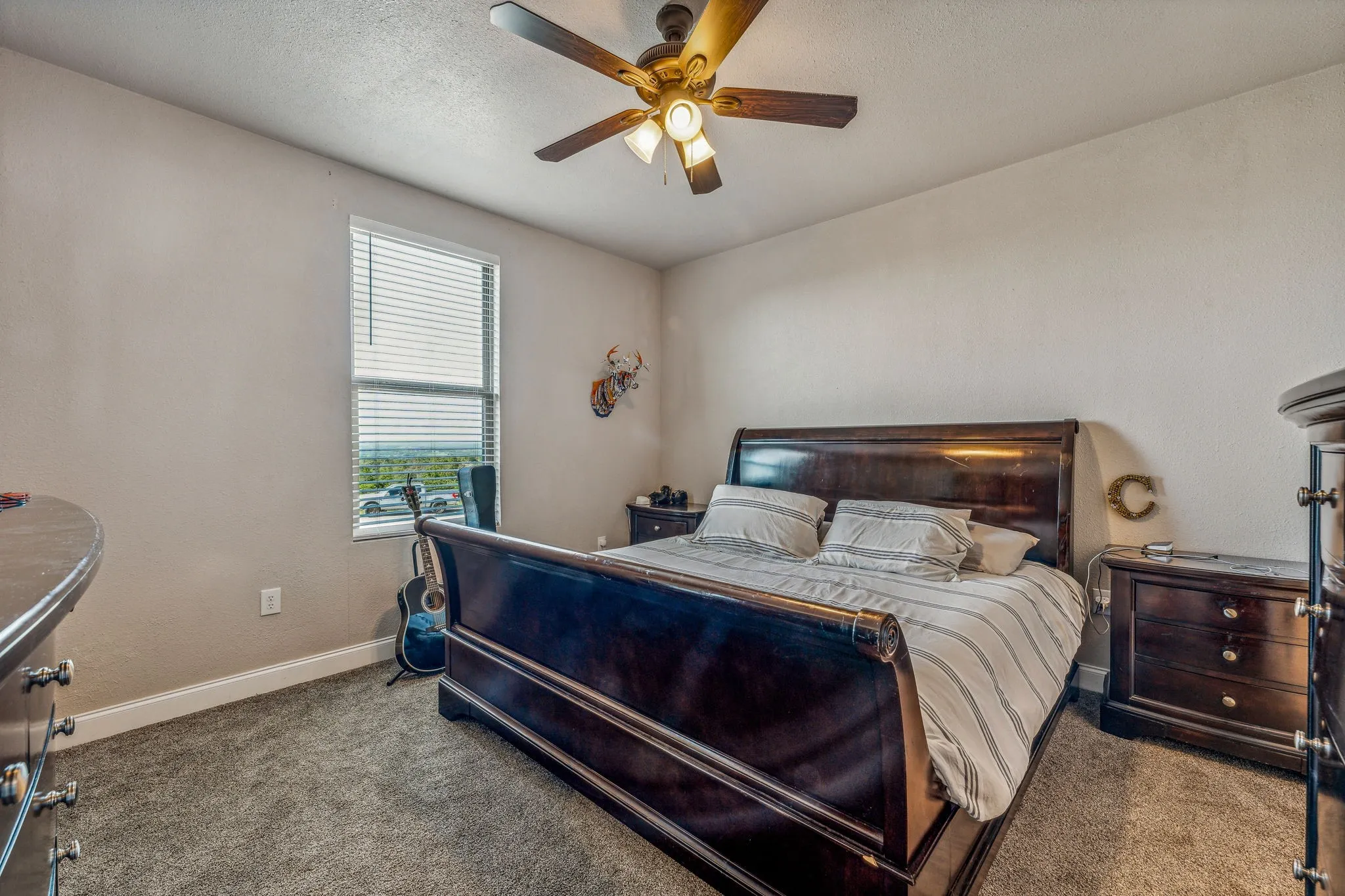 Single Family Residence For Sale in Erath County , 2350 Lakeside Drive, Bluff Dale, Texas 76433, 3 Bedroom, 3 Bathroom, 2 Garage spaces, 2,742 Sqft, built in 2020, mls#21336619, Real Estate Agent in Bluff Dale, Homes For Sale in Erath county, Homes For Sale in Bluff Dale, Realtor in Bluff Dale Texas, Real Estate Brokerage Independent Realty Texas, Luminita Cordes Realtor