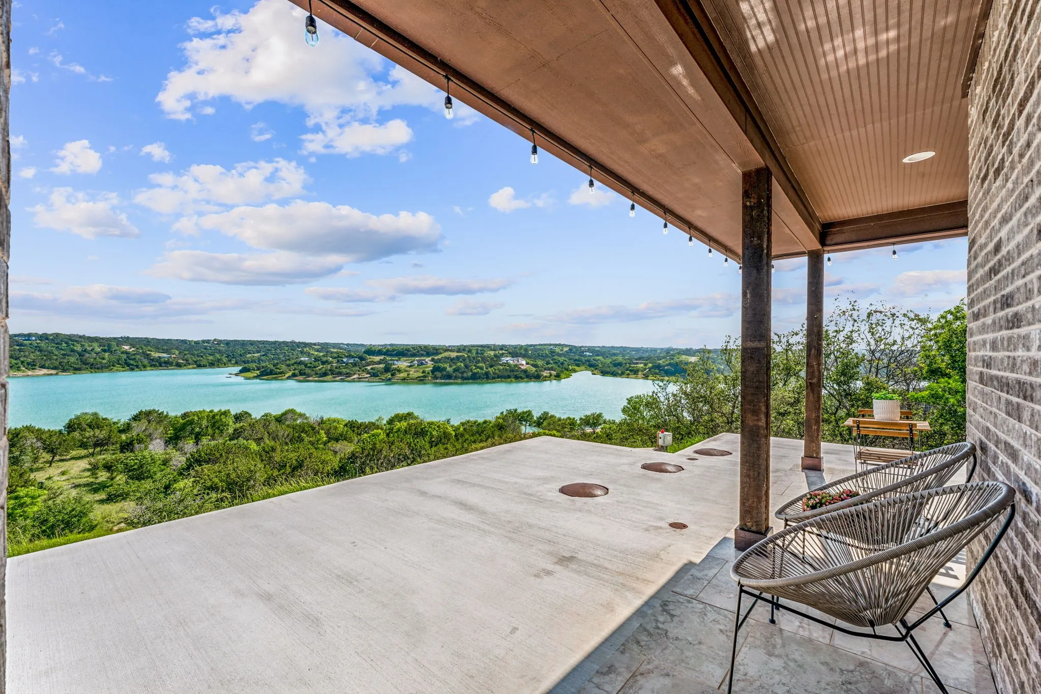 Single Family Residence For Sale in Erath County , 2350 Lakeside Drive, Bluff Dale, Texas 76433, 3 Bedroom, 3 Bathroom, 2 Garage spaces, 2,742 Sqft, built in 2020, mls#21336619, Real Estate Agent in Bluff Dale, Homes For Sale in Erath county, Homes For Sale in Bluff Dale, Realtor in Bluff Dale Texas, Real Estate Brokerage Independent Realty Texas, Luminita Cordes Realtor