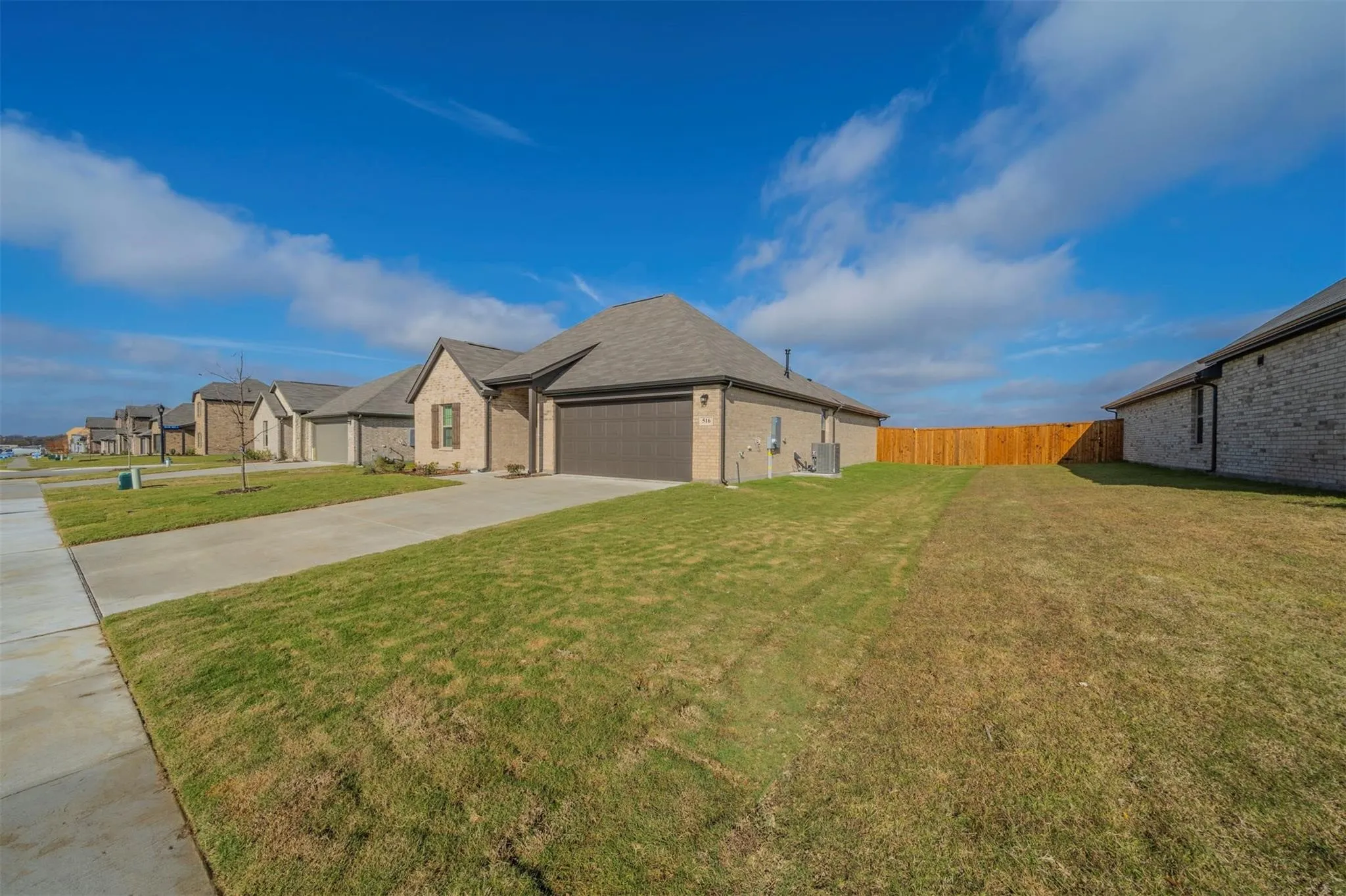 Single Family Residence For Rent in Grayson County , 516 Ridgewood Drive, Van Alstyne, Texas 75495, 4 Bedroom, 2 Bathroom, 2 Garage spaces, 2,000 Sqft, built in 2024, mls#21336188, Real Estate Agent in Van Alstyne, Homes For Rent in Grayson county, Homes For Rent in Van Alstyne, Realtor in Van Alstyne Texas, Real Estate Brokerage Independent Realty Texas, Luminita Cordes Realtor