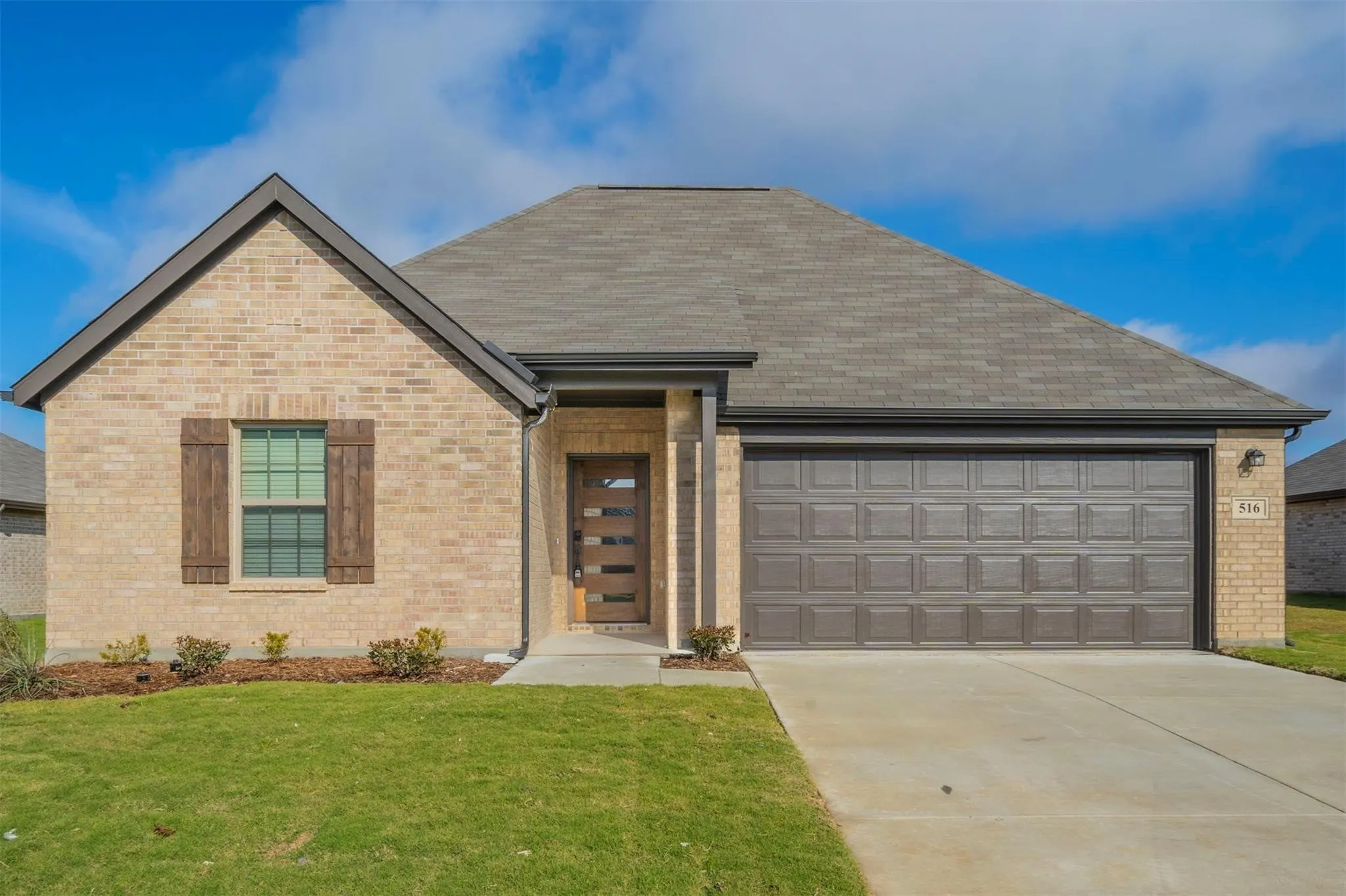 Single Family Residence For Rent in Grayson County , 516 Ridgewood Drive, Van Alstyne, Texas 75495, 4 Bedroom, 2 Bathroom, 2 Garage spaces, 2,000 Sqft, built in 2024, mls#21336188, Real Estate Agent in Van Alstyne, Homes For Rent in Grayson county, Homes For Rent in Van Alstyne, Realtor in Van Alstyne Texas, Real Estate Brokerage Independent Realty Texas, Luminita Cordes Realtor