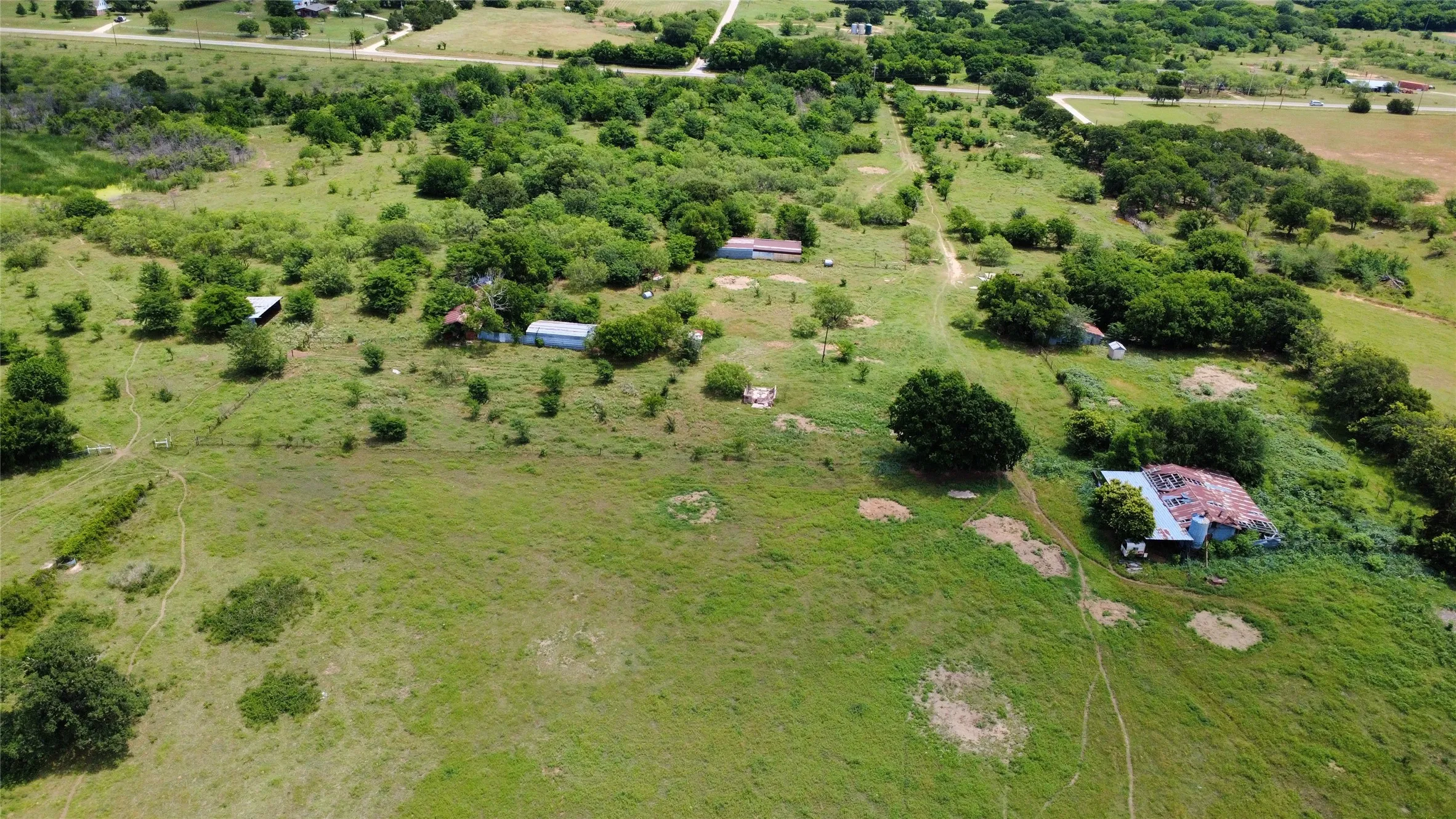 Single Family Residence For Sale in Montague County , 4064 Fm 1759, Nocona, Texas 76255, 2 Bedroom, 2 Bathroom, Garage spaces, 1,668 Sqft, built in 1959, mls#21336603, Real Estate Agent in Nocona, Homes For Sale in Montague county, Homes For Sale in Nocona, Realtor in Nocona Texas, Real Estate Brokerage Independent Realty Texas, Luminita Cordes Realtor