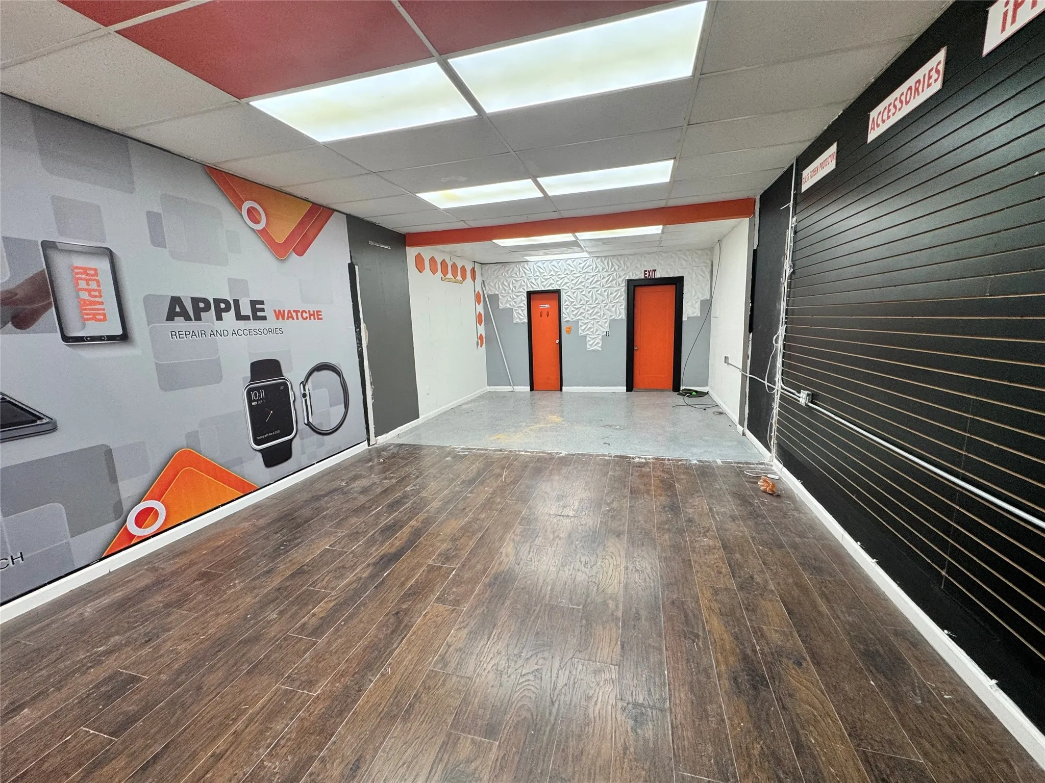 Retail For Rent in Dallas County , 2003 W Davis, Dallas, Texas 75208, 0, 0, Garage spaces, 0 Sqft, built in 1964, Price $1,700, mls#21336642, Real Estate Agent in Dallas, Homes For Rent in Dallas county, Homes For Rent in Dallas, Realtor in Dallas Texas, Real Estate Brokerage Independent Realty Texas, Luminita Cordes Realtor