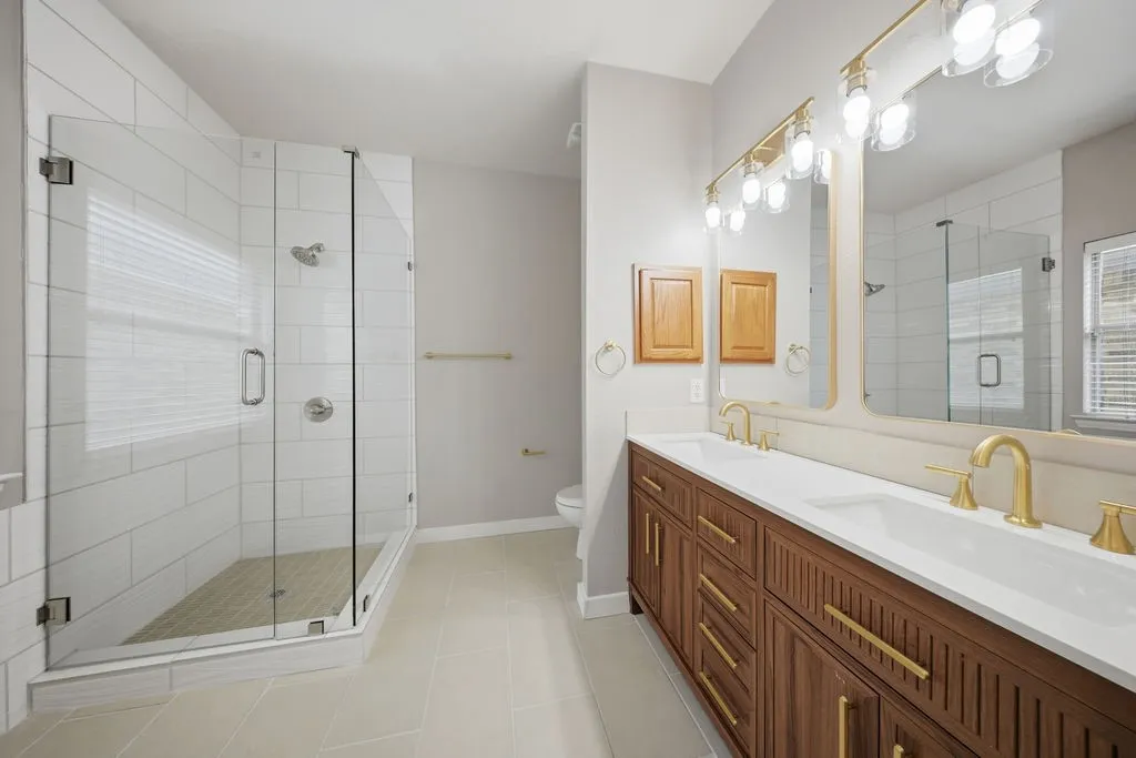 Single Family Residence For Rent in Collin County , 2140 Walnut Square Drive, Plano, Texas 75025, 4 Bedrooms, 4 Bathrooms, 2 Garage spaces, 2,297 Sqft, built in 2005, Price $2,950, mls#21333573, Real Estate Agent in Plano, Homes For Rent in Collin county, Homes For Rent in Plano, Realtor in Plano Texas, Real Estate Brokerage Independent Realty Texas, Luminita Cordes Realtor