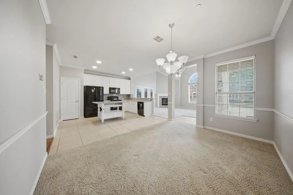 Single Family Residence For Rent in Collin County , 2140 Walnut Square Drive, Plano, Texas 75025, 4 Bedrooms, 4 Bathrooms, 2 Garage spaces, 2,297 Sqft, built in 2005, Price $2,950, mls#21333573, Real Estate Agent in Plano, Homes For Rent in Collin county, Homes For Rent in Plano, Realtor in Plano Texas, Real Estate Brokerage Independent Realty Texas, Luminita Cordes Realtor