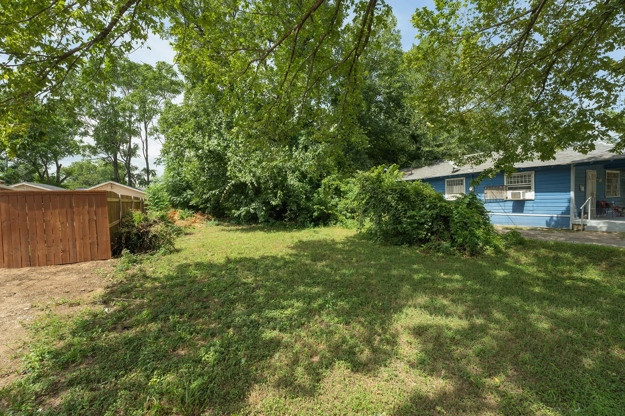 Unimproved Land For Sale in Dallas County , 2731 Macon Street, Dallas, Texas 75215, 0, 0, Garage spaces, 0 Sqft, built in 0, mls#21334818, Real Estate Agent in Dallas, Homes For Sale in Dallas county, Homes For Sale in Dallas, Realtor in Dallas Texas, Real Estate Brokerage Independent Realty Texas, Luminita Cordes Realtor
