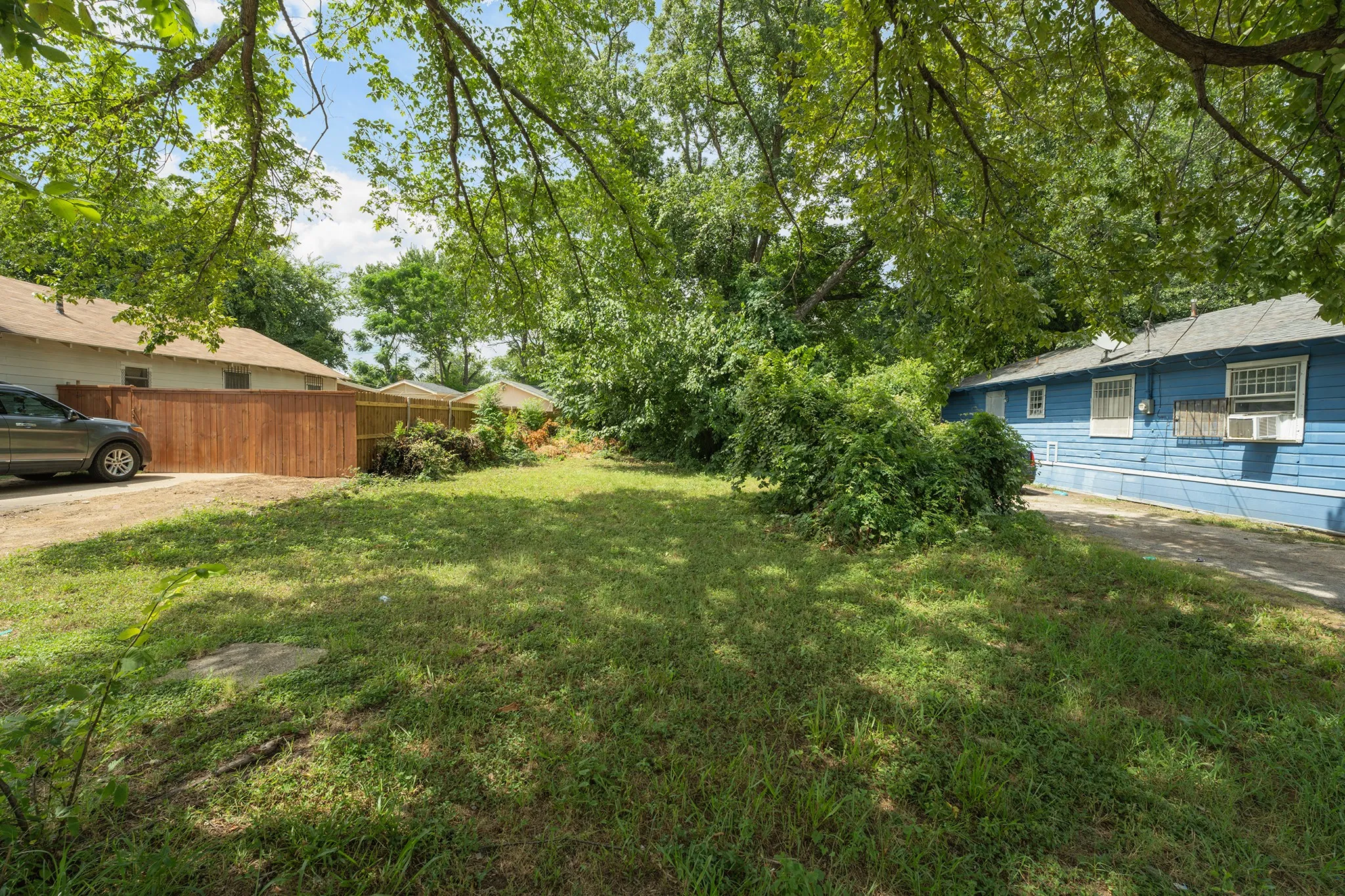 Unimproved Land For Sale in Dallas County , 2731 Macon Street, Dallas, Texas 75215, 0, 0, Garage spaces, 0 Sqft, built in 0, mls#21334818, Real Estate Agent in Dallas, Homes For Sale in Dallas county, Homes For Sale in Dallas, Realtor in Dallas Texas, Real Estate Brokerage Independent Realty Texas, Luminita Cordes Realtor