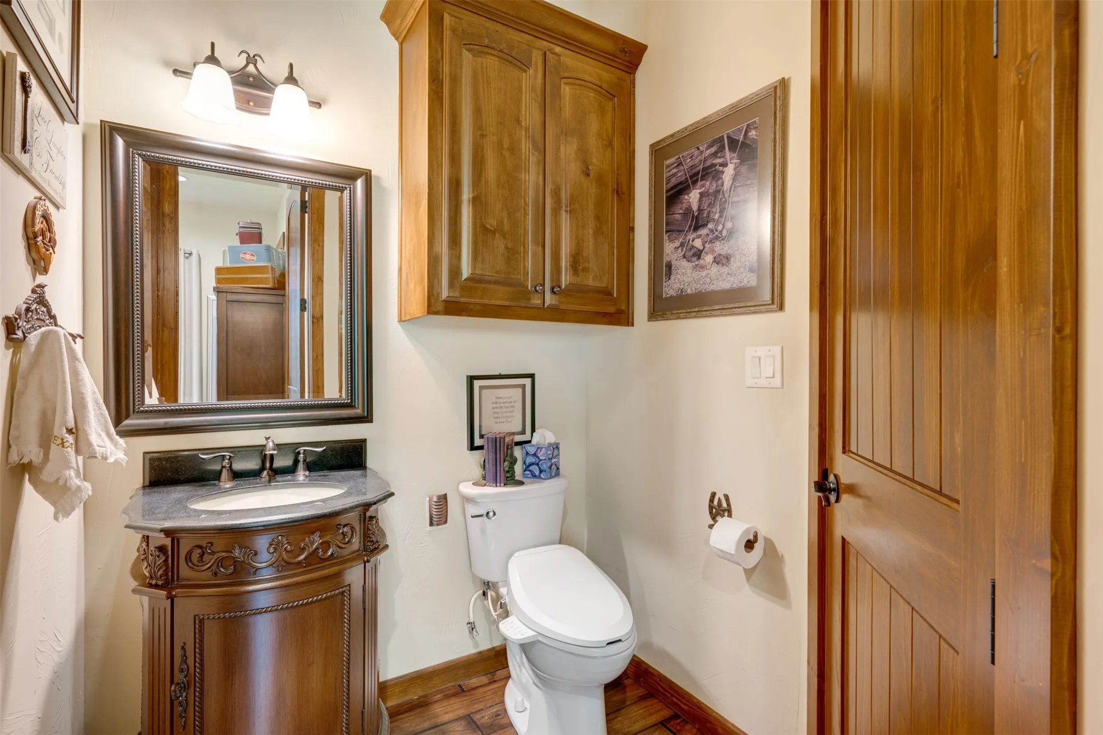 Single Family Residence For Sale in Upshur County , 6841 State Highway 154 E, Gilmer, Texas 75645, 3 Bedrooms, 3 Bathrooms, Garage spaces, 2,276 Sqft, built in 2016, Price $975,000, mls#21336611, Real Estate Agent in Gilmer, Homes For Sale in Upshur county, Homes For Sale in Gilmer, Realtor in Gilmer Texas, Real Estate Brokerage Independent Realty Texas, Luminita Cordes Realtor