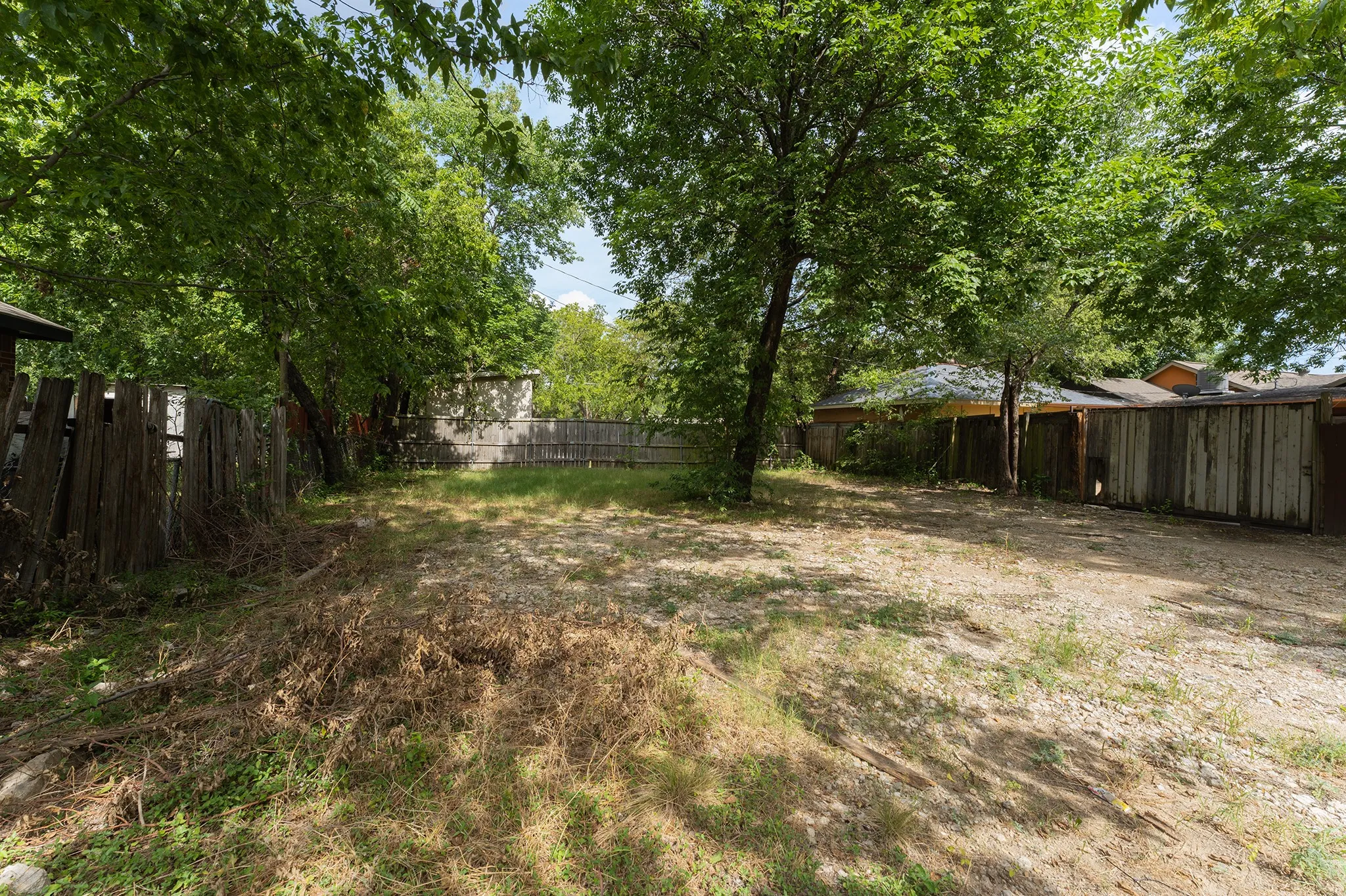 Unimproved Land For Sale in Dallas County , 502 Rayenell Avenue, Dallas, Texas 75217, 0, 0, Garage spaces, 0 Sqft, built in 0, mls#21334743, Real Estate Agent in Dallas, Homes For Sale in Dallas county, Homes For Sale in Dallas, Realtor in Dallas Texas, Real Estate Brokerage Independent Realty Texas, Luminita Cordes Realtor