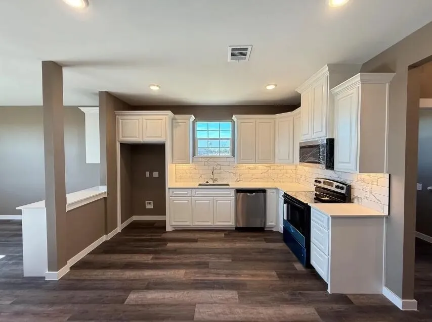Single Family Residence For Sale in Ellis County , 750 Section House Road, Alma, Texas 75119, 3 Bedrooms, 2 Bathrooms, 2 Garage spaces, 1,694 Sqft, built in 2024, Price $475,900, mls#21336670, Real Estate Agent in Alma, Homes For Sale in Ellis county, Homes For Sale in Alma, Realtor in Alma Texas, Real Estate Brokerage Independent Realty Texas, Luminita Cordes Realtor