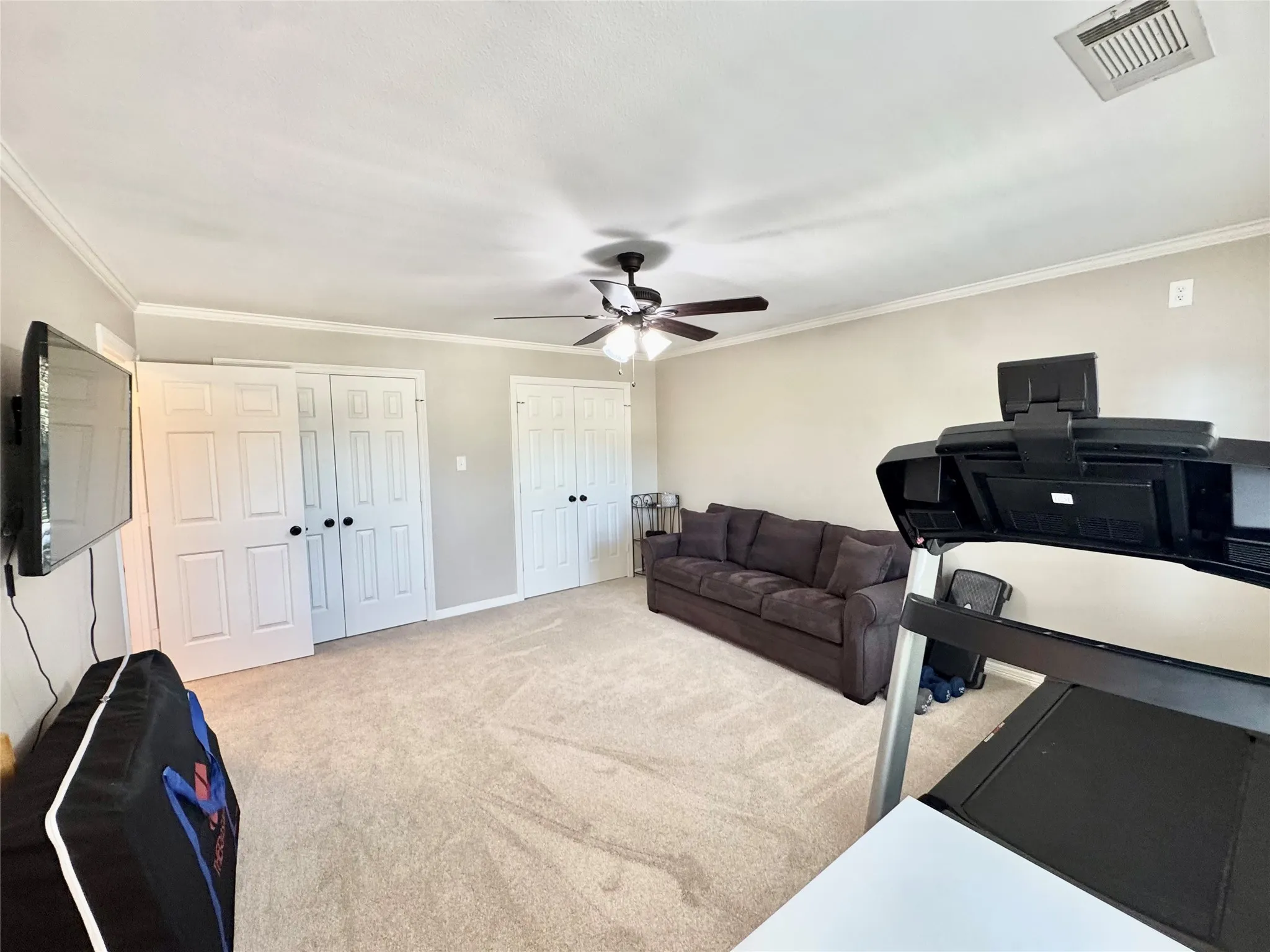 Single Family Residence For Sale in Denton County , 1908 Vintage Drive, Corinth, Texas 76210, 4 Bedroom, 3 Bathroom, 2 Garage spaces, 3,105 Sqft, built in 1990, mls#21336353, Real Estate Agent in Corinth, Homes For Sale in Denton county, Homes For Sale in Corinth, Realtor in Corinth Texas, Real Estate Brokerage Independent Realty Texas, Luminita Cordes Realtor
