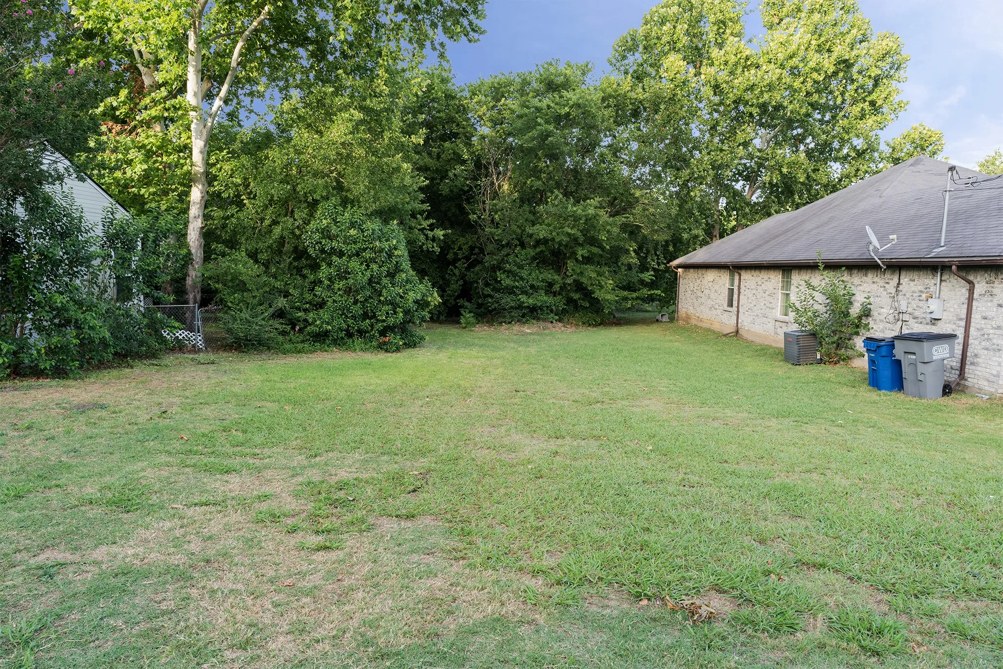 Unimproved Land For Sale in Dallas County , 600 N Elm Street, Lancaster, Texas 75146, 0, 0, Garage spaces, 0 Sqft, built in 0, mls#21334871, Real Estate Agent in Lancaster, Homes For Sale in Dallas county, Homes For Sale in Lancaster, Realtor in Lancaster Texas, Real Estate Brokerage Independent Realty Texas, Luminita Cordes Realtor