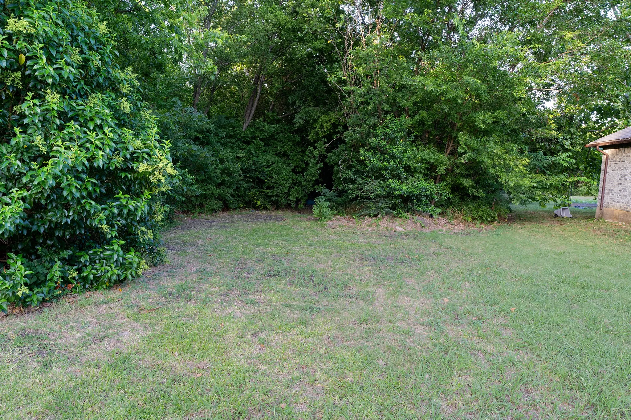 Unimproved Land For Sale in Dallas County , 600 N Elm Street, Lancaster, Texas 75146, 0, 0, Garage spaces, 0 Sqft, built in 0, mls#21334871, Real Estate Agent in Lancaster, Homes For Sale in Dallas county, Homes For Sale in Lancaster, Realtor in Lancaster Texas, Real Estate Brokerage Independent Realty Texas, Luminita Cordes Realtor