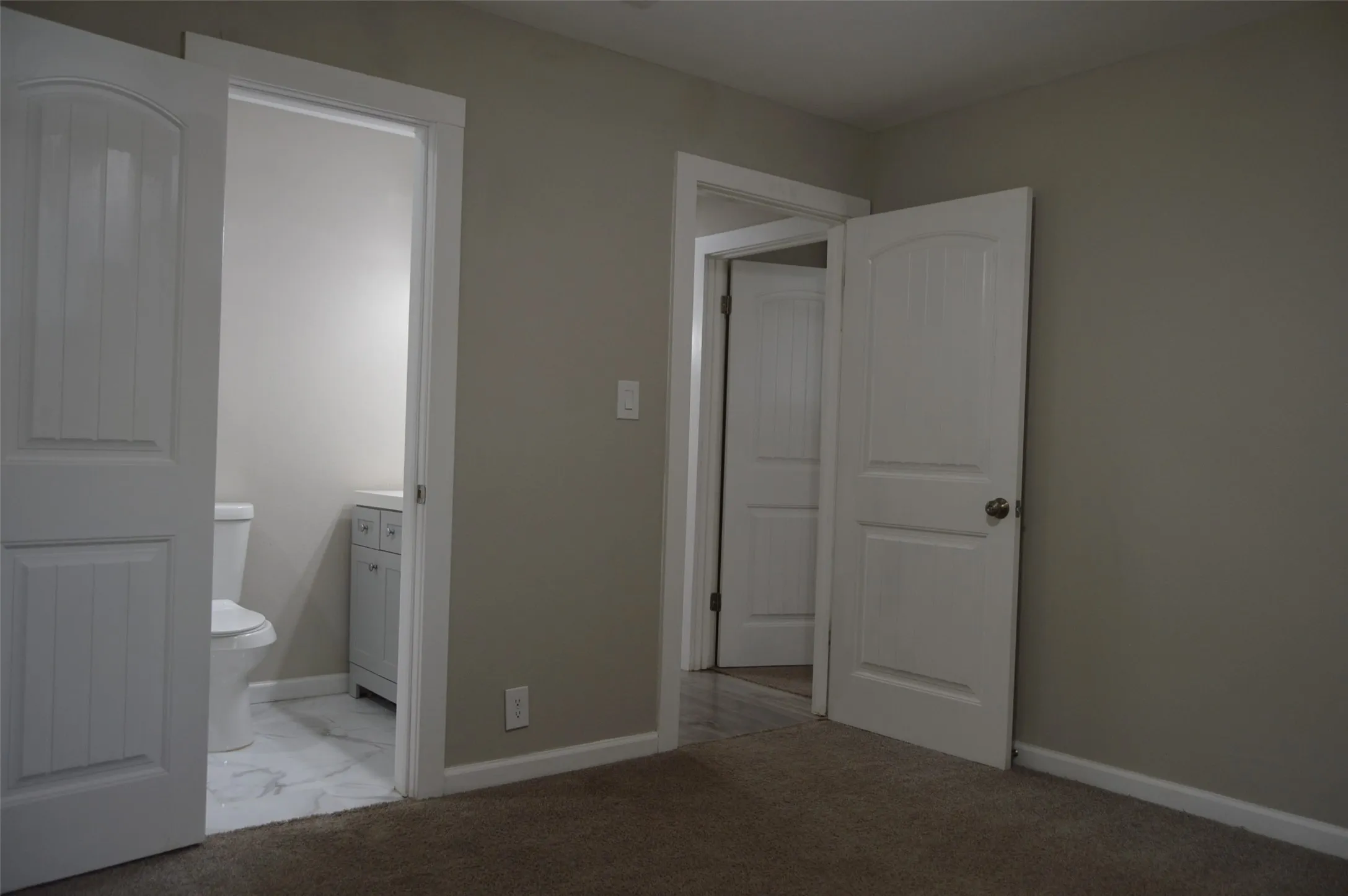 Ensuite bathroom