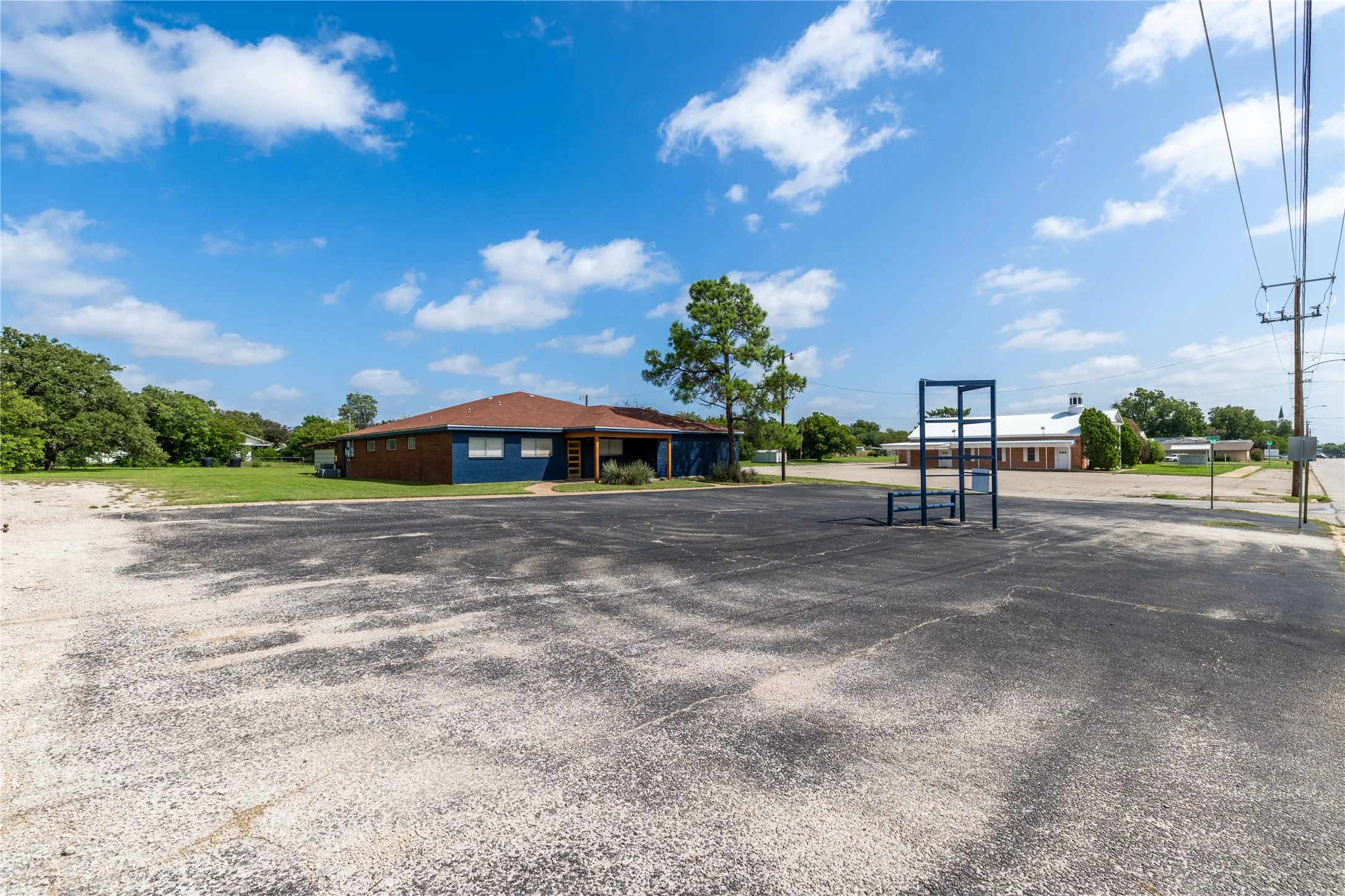 Business For Sale in Brown County , 2201 Coggin Avenue, Brownwood, Texas 76801, 0, 0, Garage spaces, 0 Sqft, built in 1961, Price $224,900, mls#21336696, Real Estate Agent in Brownwood, Homes For Sale in Brown county, Homes For Sale in Brownwood, Realtor in Brownwood Texas, Real Estate Brokerage Independent Realty Texas, Luminita Cordes Realtor