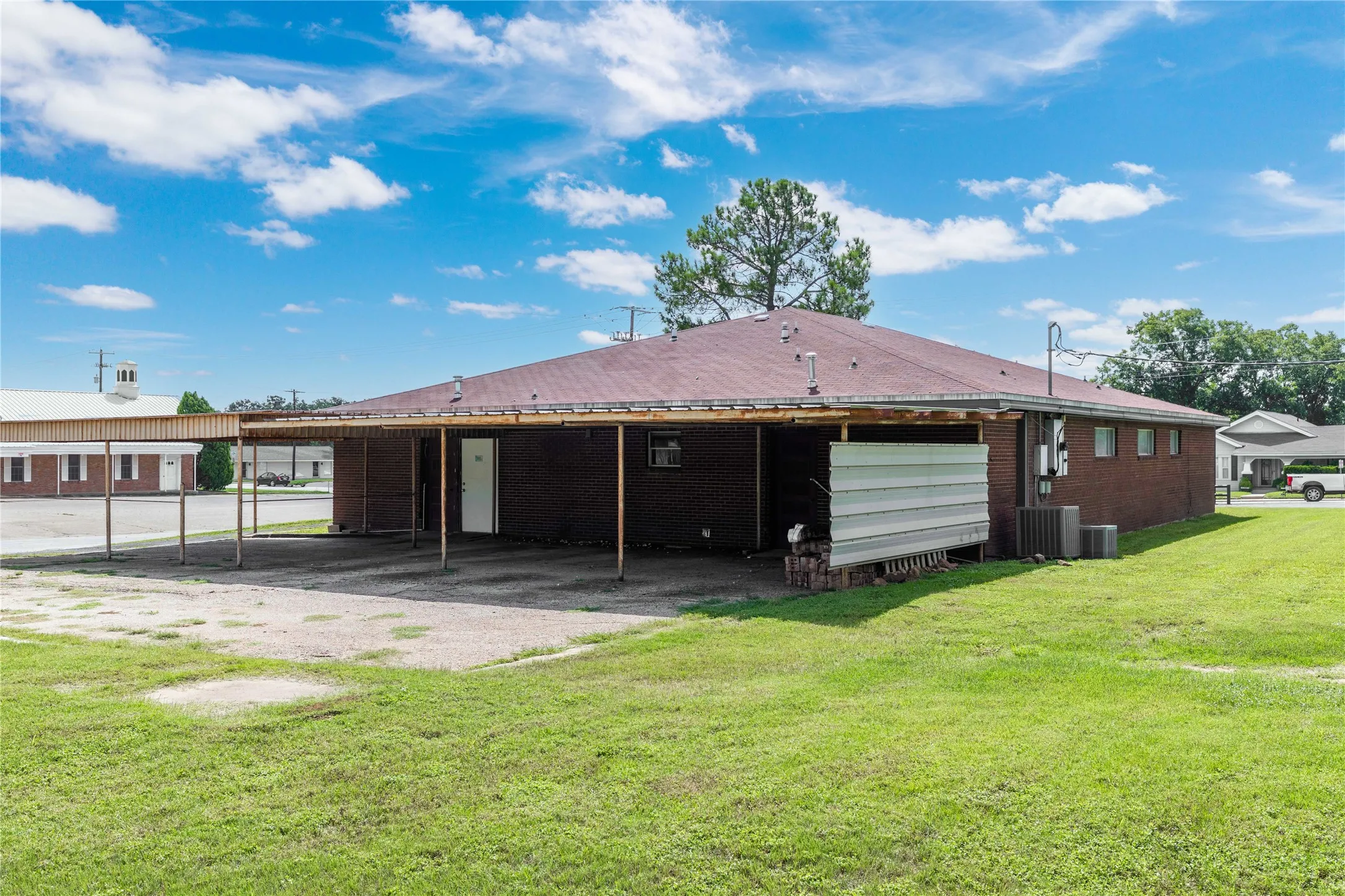 Business For Sale in Brown County , 2201 Coggin Avenue, Brownwood, Texas 76801, 0, 0, Garage spaces, 0 Sqft, built in 1961, Price $224,900, mls#21336696, Real Estate Agent in Brownwood, Homes For Sale in Brown county, Homes For Sale in Brownwood, Realtor in Brownwood Texas, Real Estate Brokerage Independent Realty Texas, Luminita Cordes Realtor