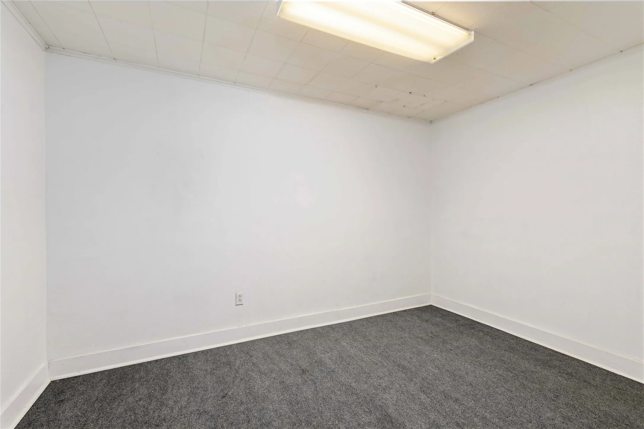 Business For Sale in Brown County , 2201 Coggin Avenue, Brownwood, Texas 76801, 0, 0, Garage spaces, 0 Sqft, built in 1961, Price $224,900, mls#21336696, Real Estate Agent in Brownwood, Homes For Sale in Brown county, Homes For Sale in Brownwood, Realtor in Brownwood Texas, Real Estate Brokerage Independent Realty Texas, Luminita Cordes Realtor