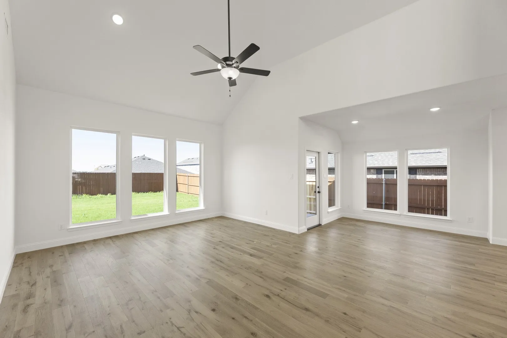 3605-indian-cherry-heartland-tx-inventory-home-living-dining