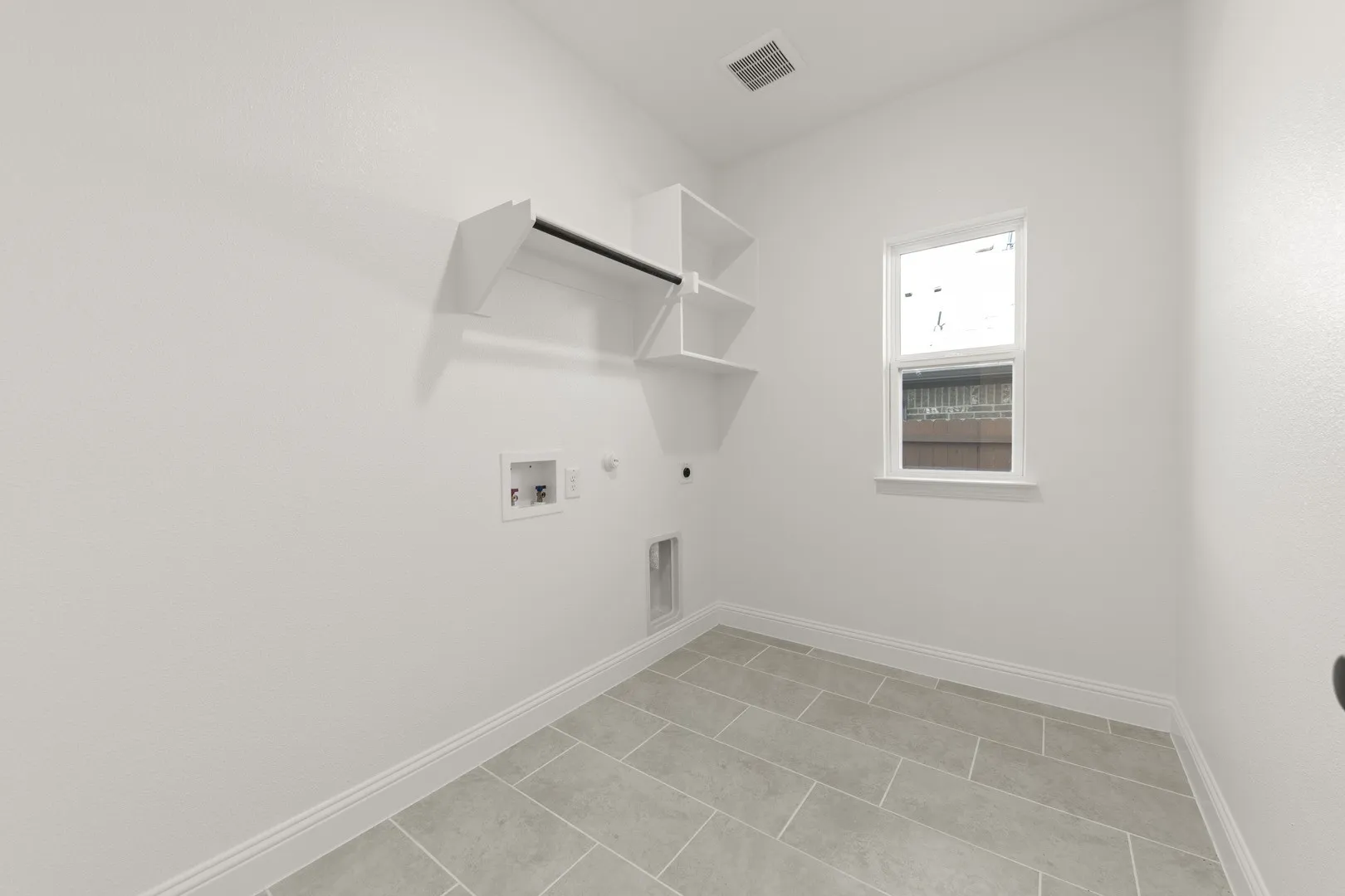 3605-indian-cherry-heartland-tx-inventory-home-laundry-room