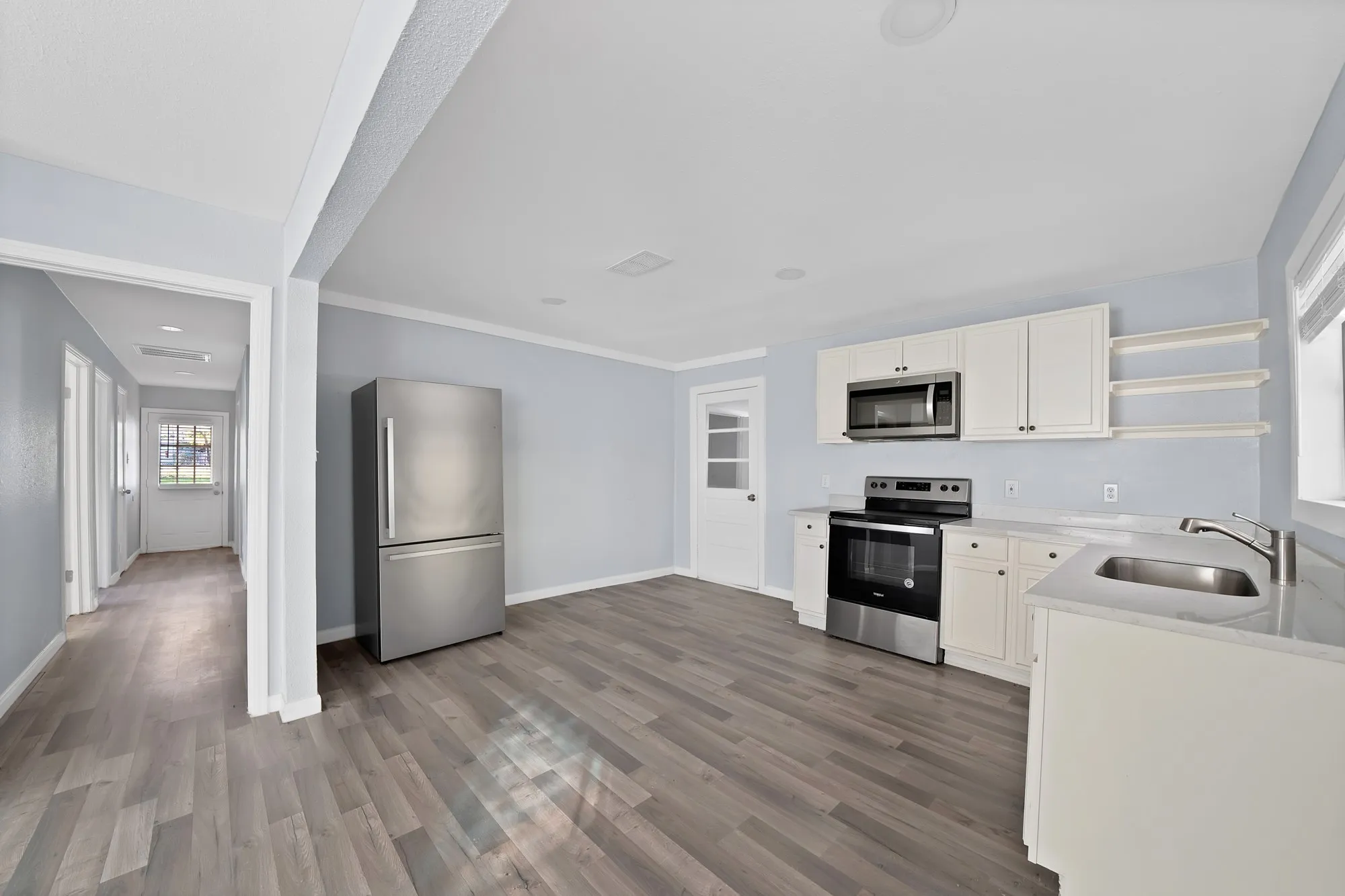 Single Family Residence For Sale in Tarrant County , 809 Hackamore Street, White Settlement, Texas 76108, 3 Bedroom, 2 Bathroom, 1 Garage spaces, 1,514 Sqft, built in 1958, mls#21336700, Real Estate Agent in White Settlement, Homes For Sale in Tarrant county, Homes For Sale in White Settlement, Realtor in White Settlement Texas, Real Estate Brokerage Independent Realty Texas, Luminita Cordes Realtor